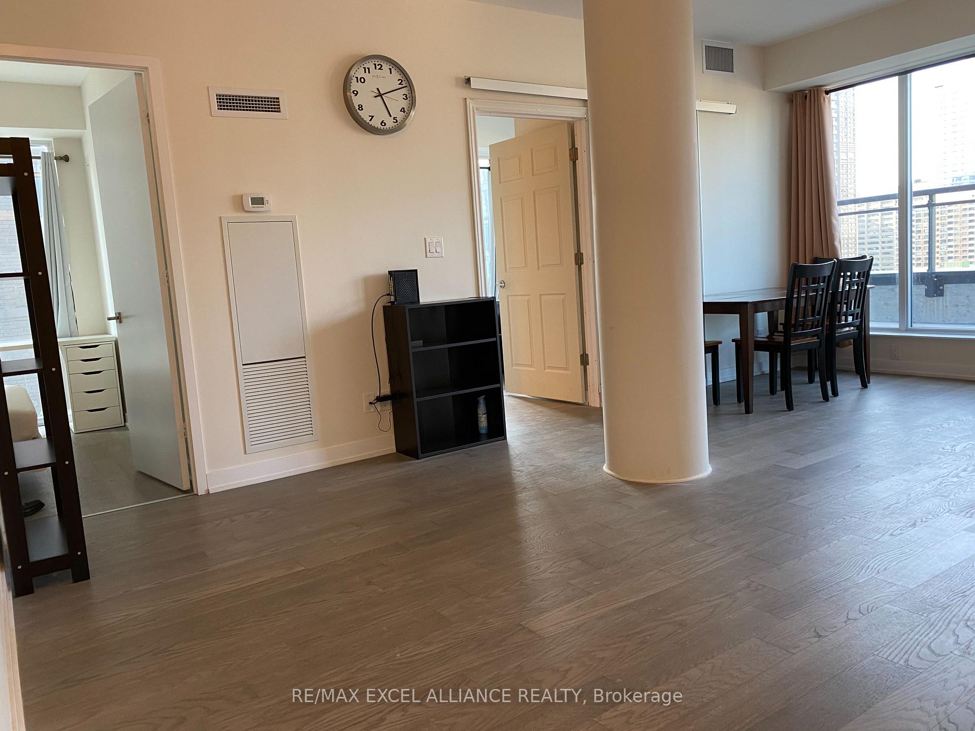 Photo 17 of Unit 1502, 17 Dundonald Street, Toronto, Church-Yonge Corridor — HOMEH