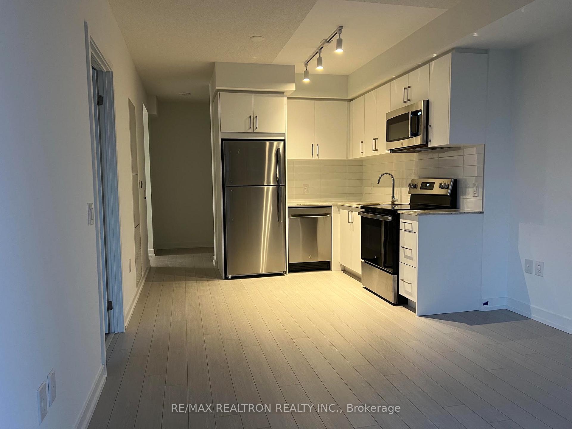Photo 12 of Unit 1012, 4010 Eglinton Avenue W, Etobicoke, Humber Heights — HOMEH