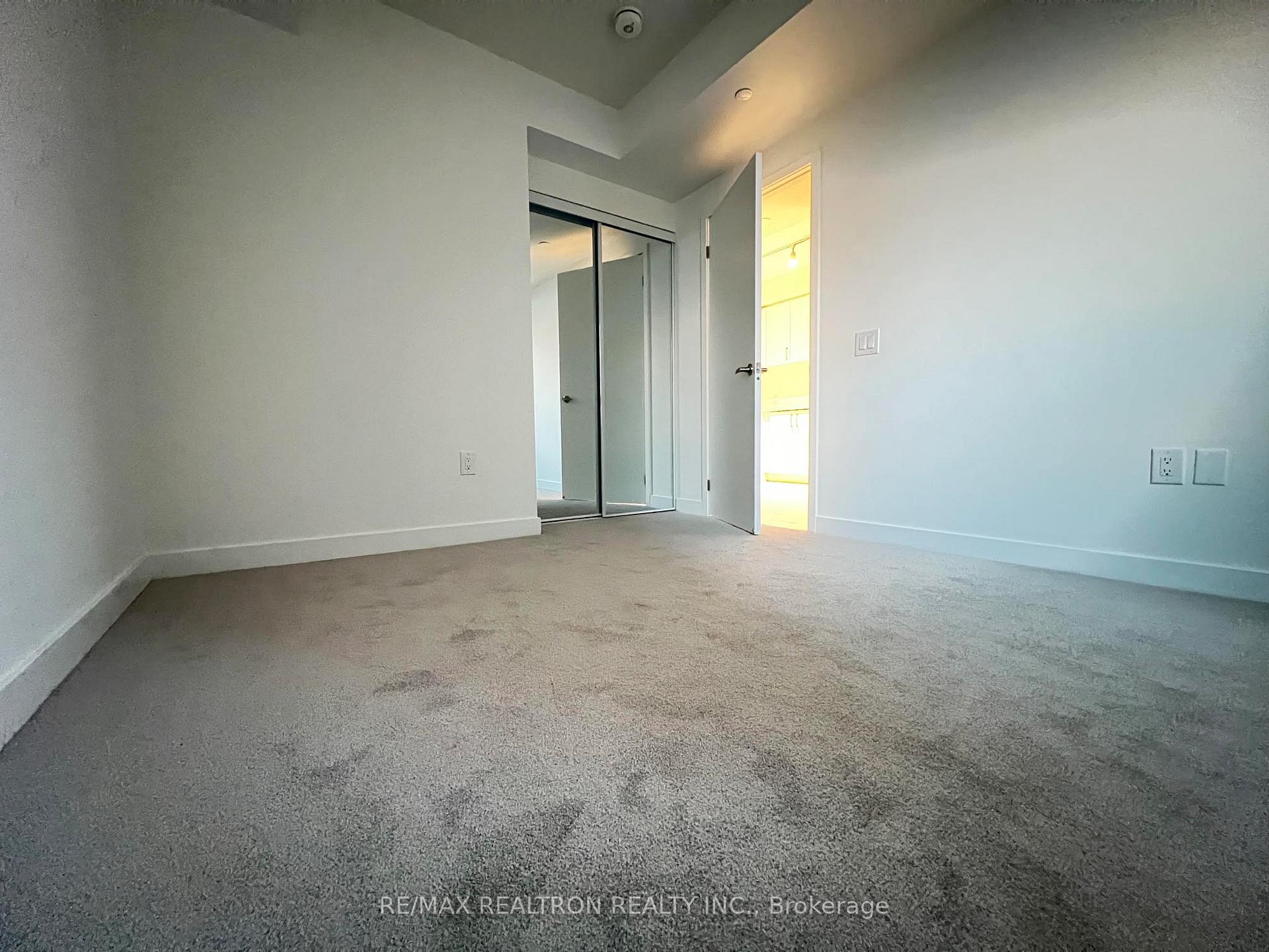 Photo 16 of Unit 1012, 4010 Eglinton Avenue W, Etobicoke, Humber Heights — HOMEH