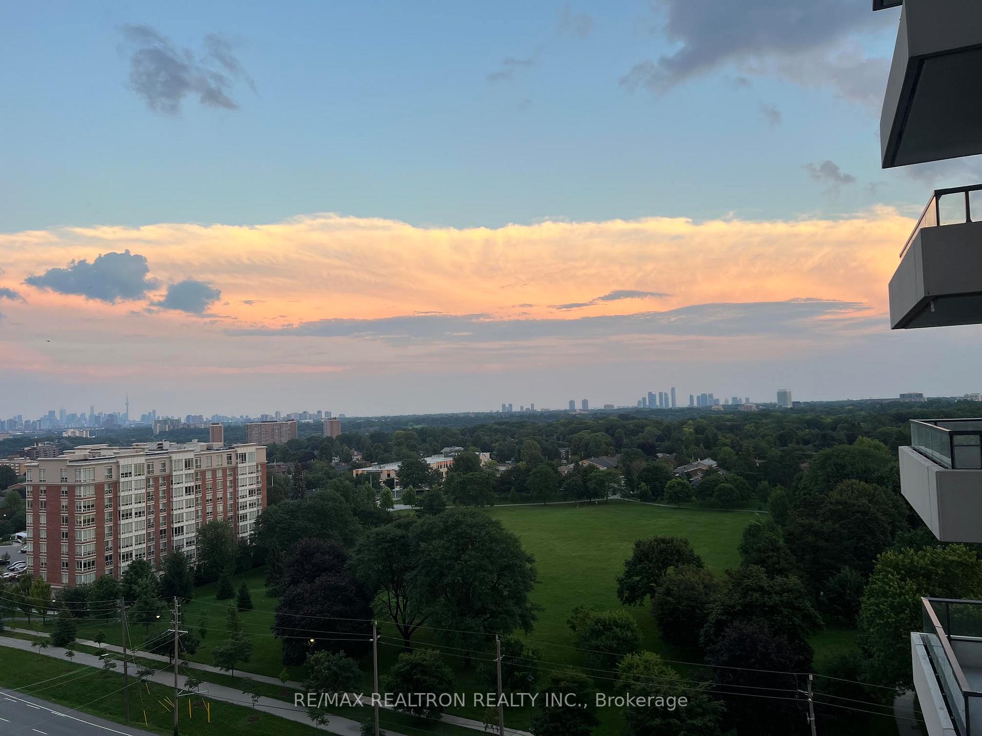 Photo 22 of Unit 1012, 4010 Eglinton Avenue W, Etobicoke, Humber Heights — HOMEH