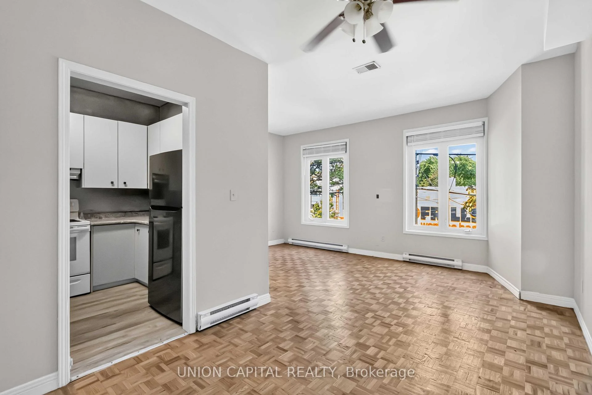 Photo 4 of 444 Parliament Street, Toronto, Moss Park — HOMEH
