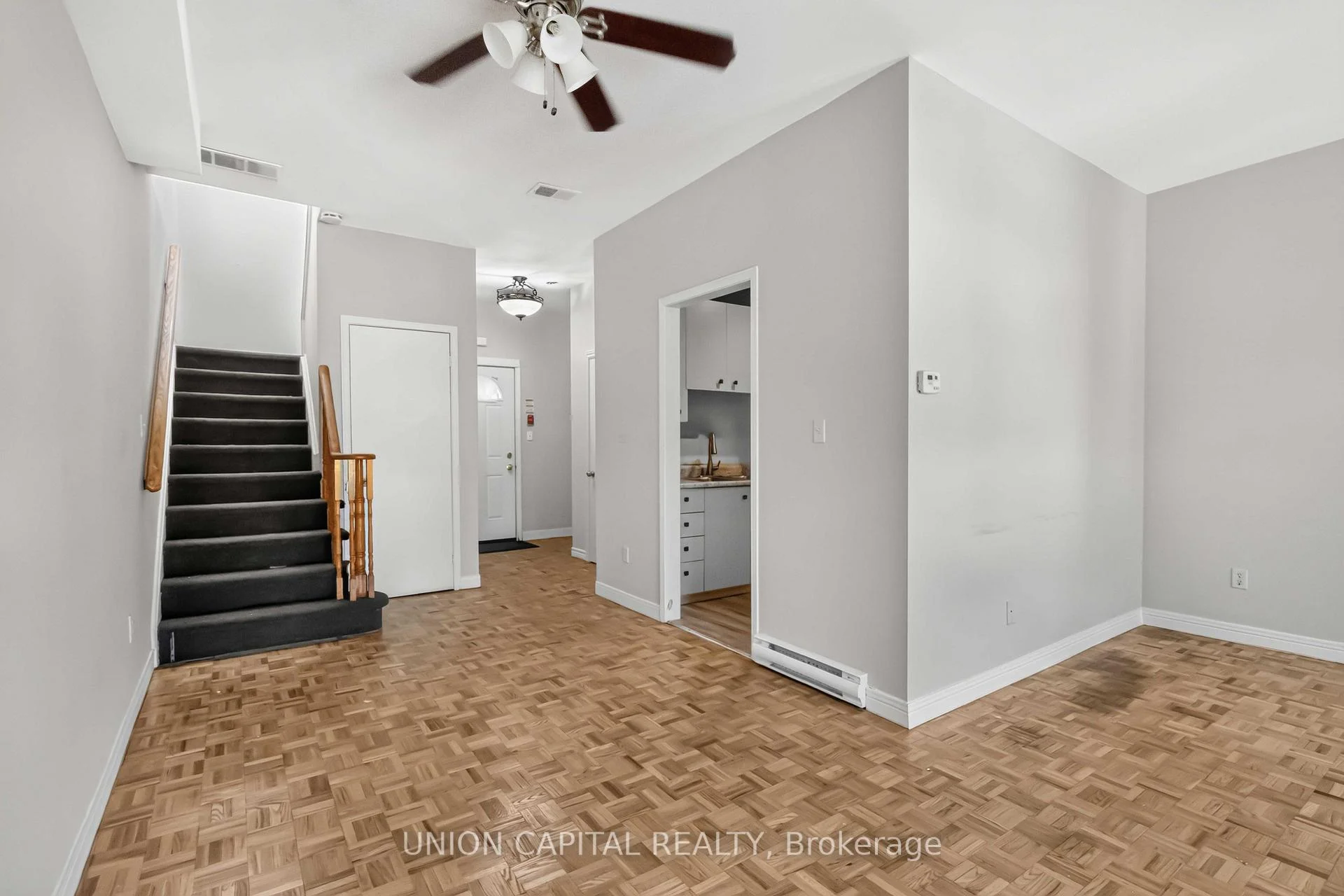 Photo 5 of 444 Parliament Street, Toronto, Moss Park — HOMEH