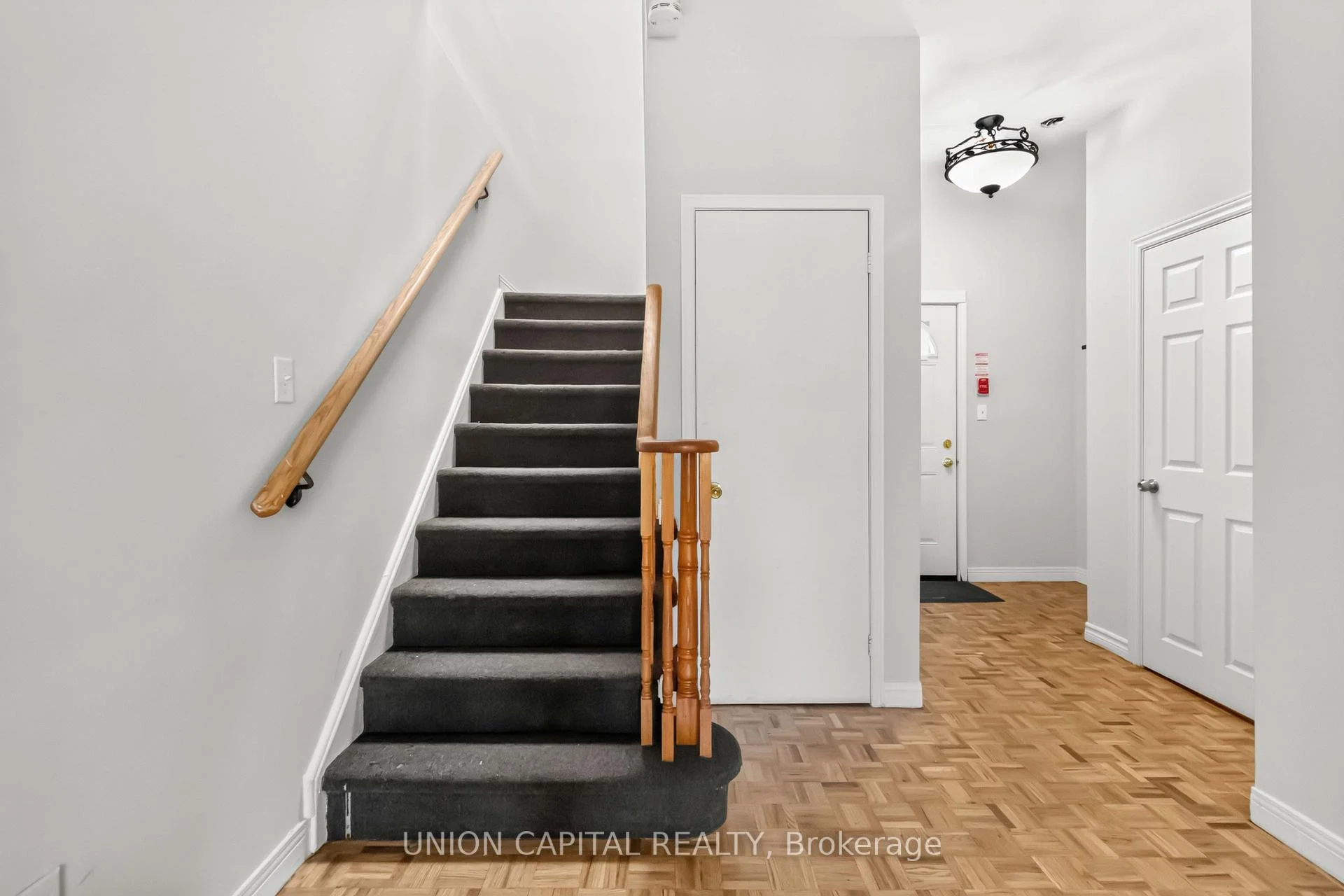 Photo 8 of 444 Parliament Street, Toronto, Moss Park — HOMEH