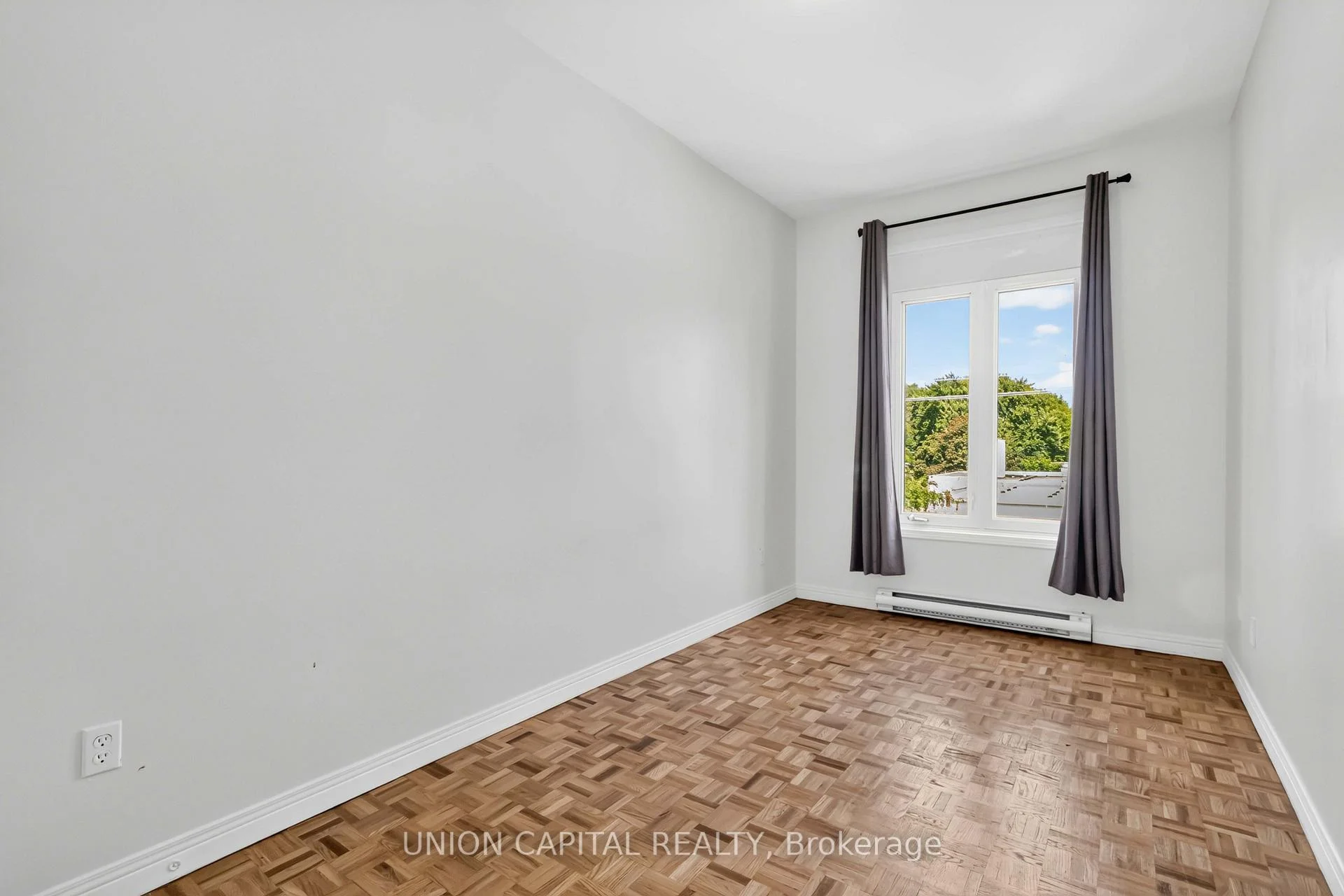 Photo 17 of 444 Parliament Street, Toronto, Moss Park — HOMEH