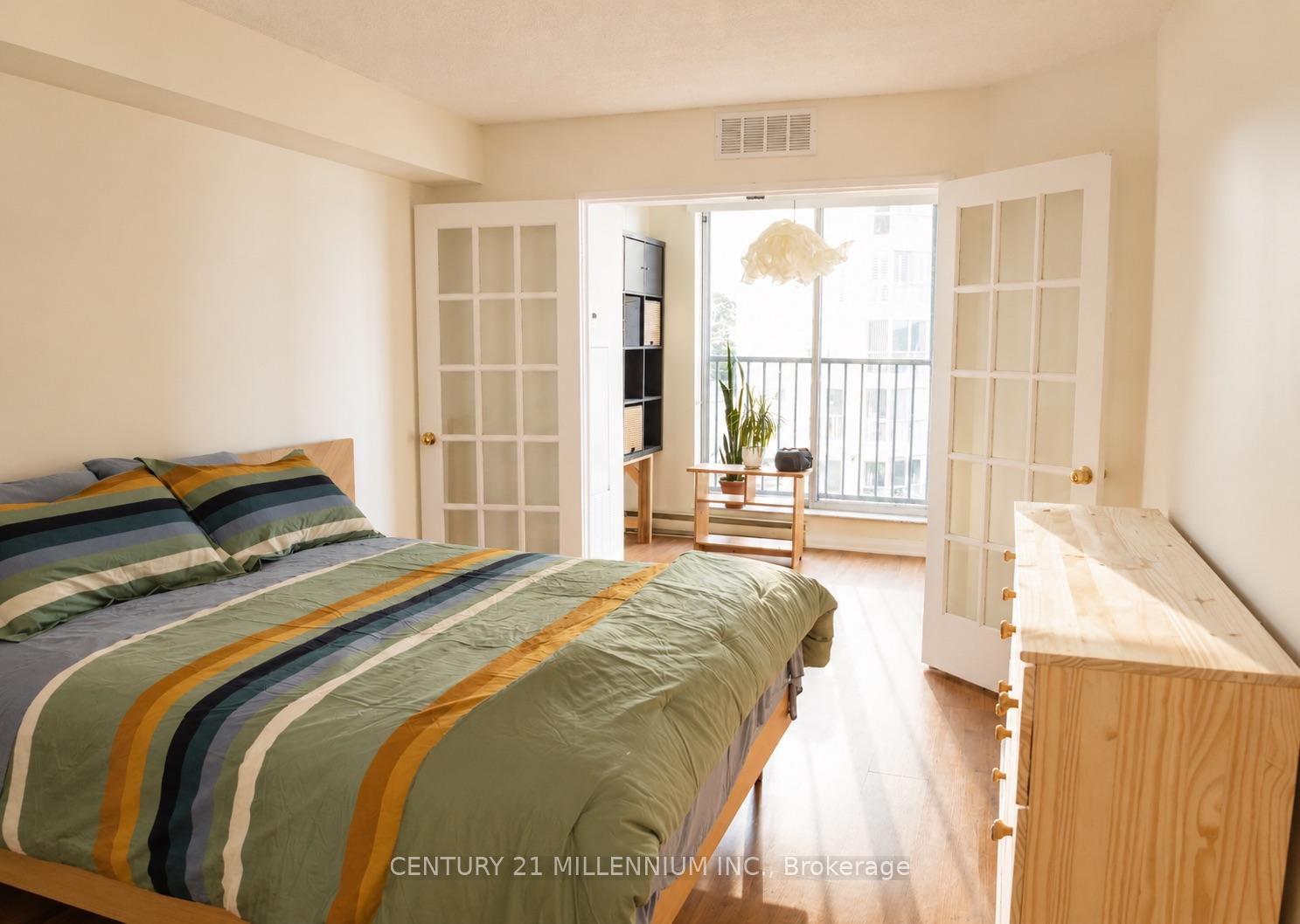 Photo 12 of Unit 510, 140 Dunlop Street E, Barrie, City Centre — HOMEH