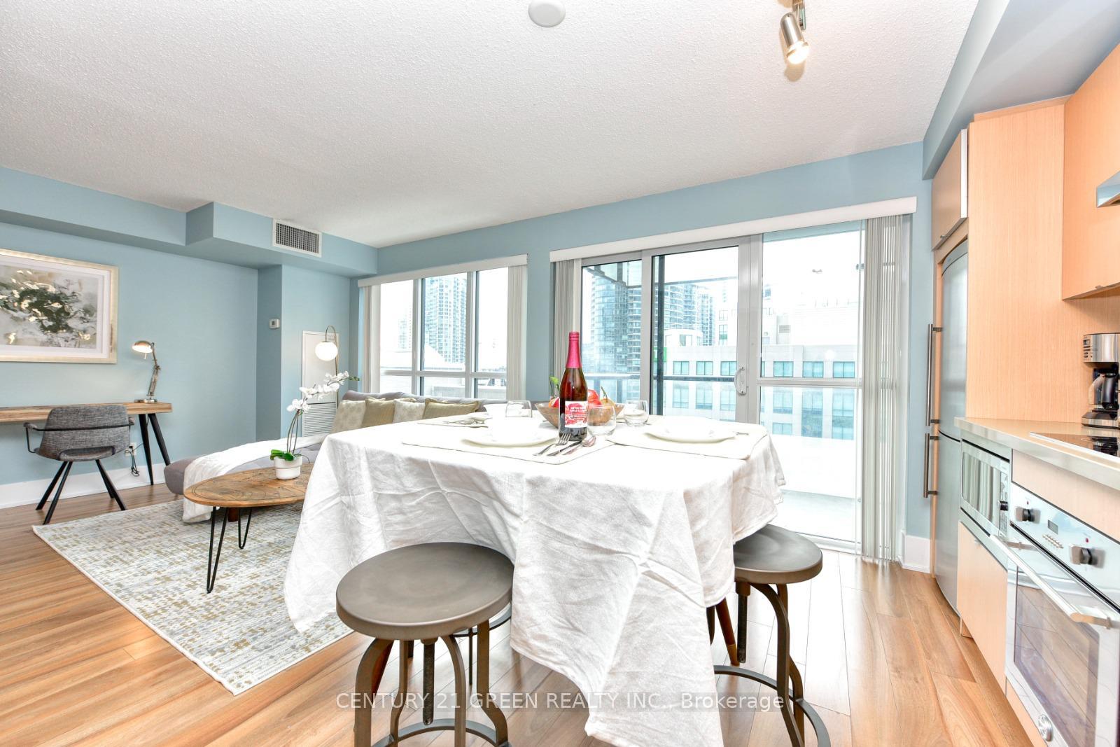 Photo 7 of Unit 1014, 300 Front Street W, Toronto, Waterfront Communities — HOMEH