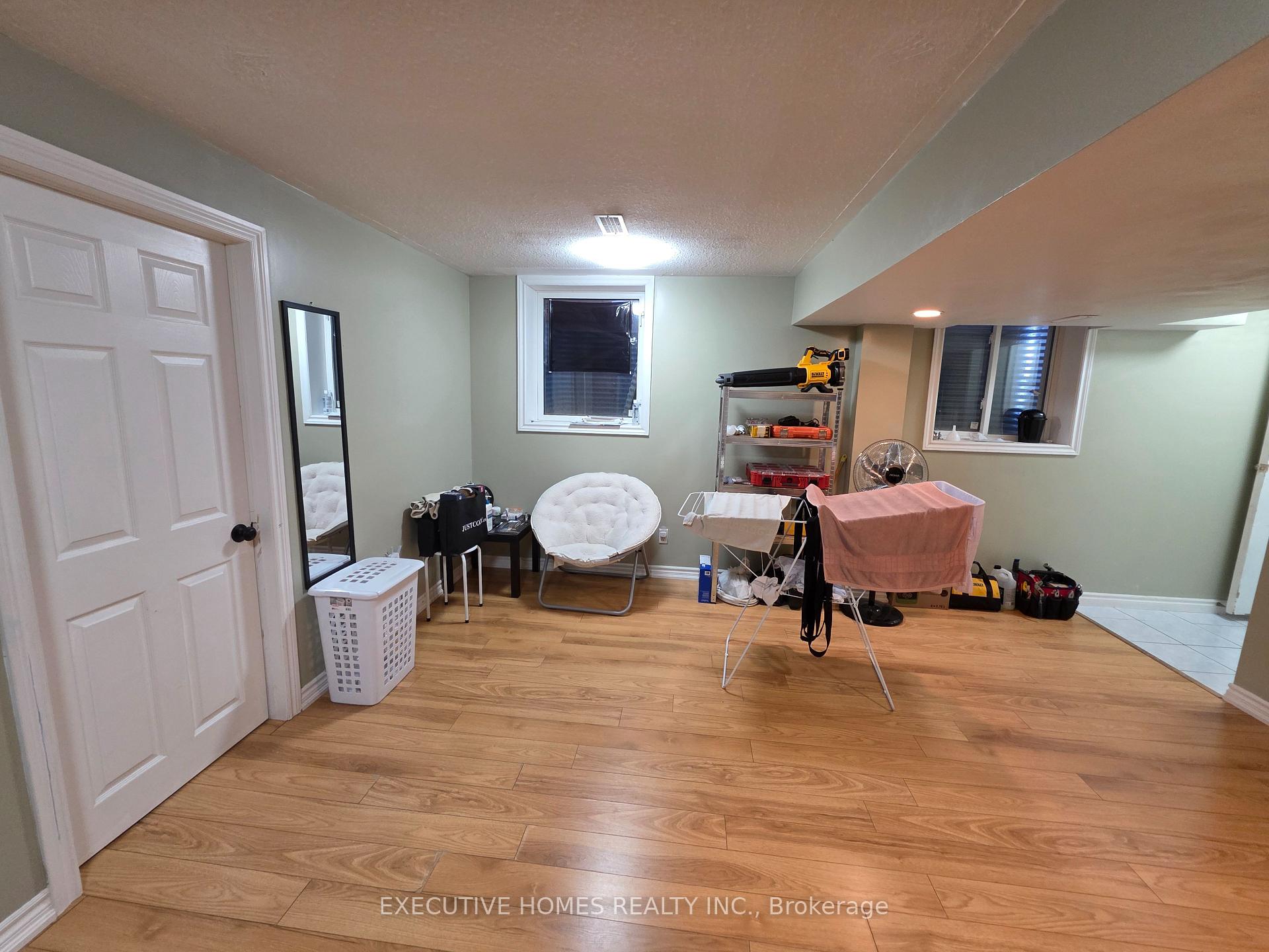 Photo 6 of 35 Claudette Gate, Hamilton, Stoney Creek Industrial — HOMEH