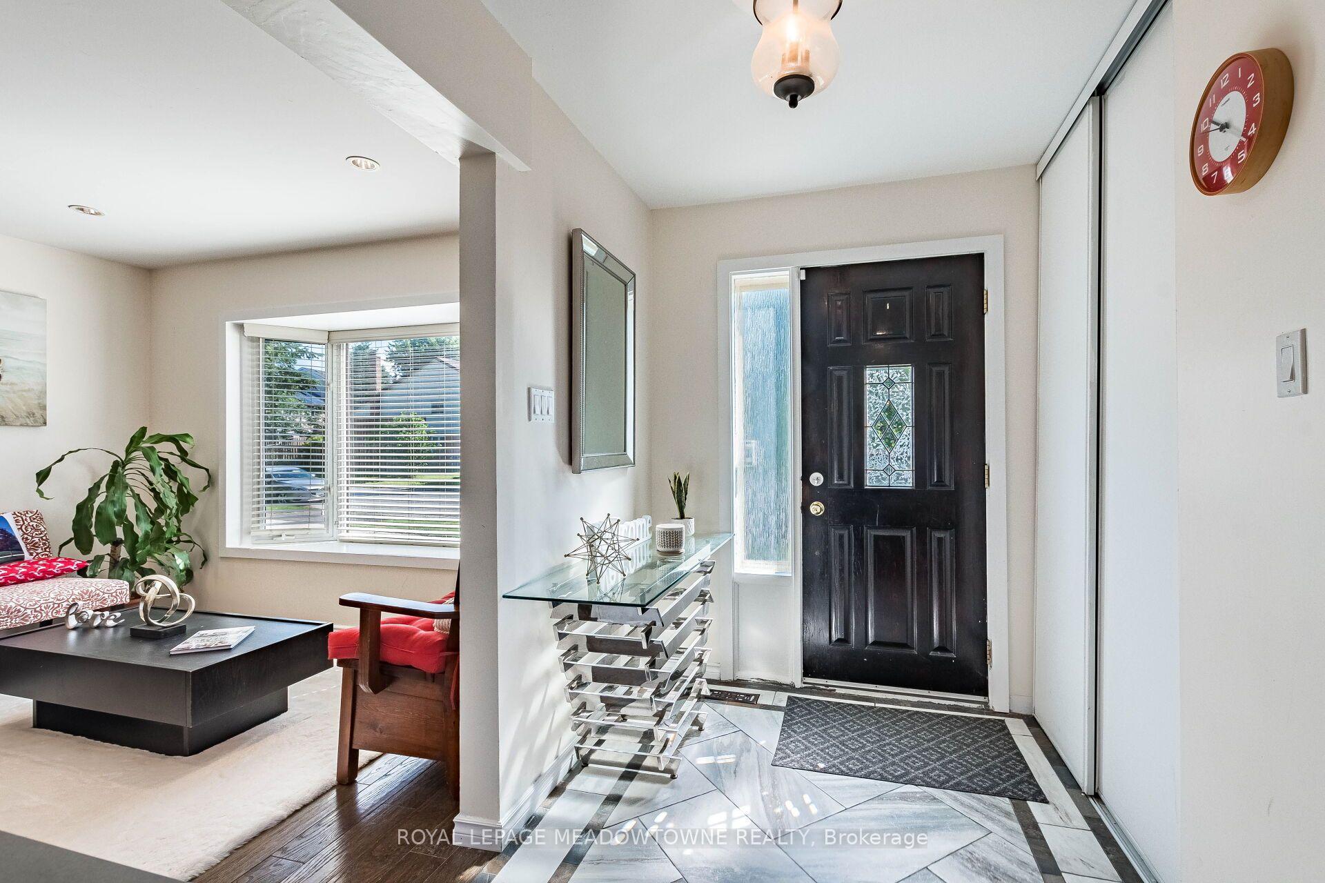 Photo 2 of 56 Sutter Avenue, Brampton, Heart Lake West — HOMEH