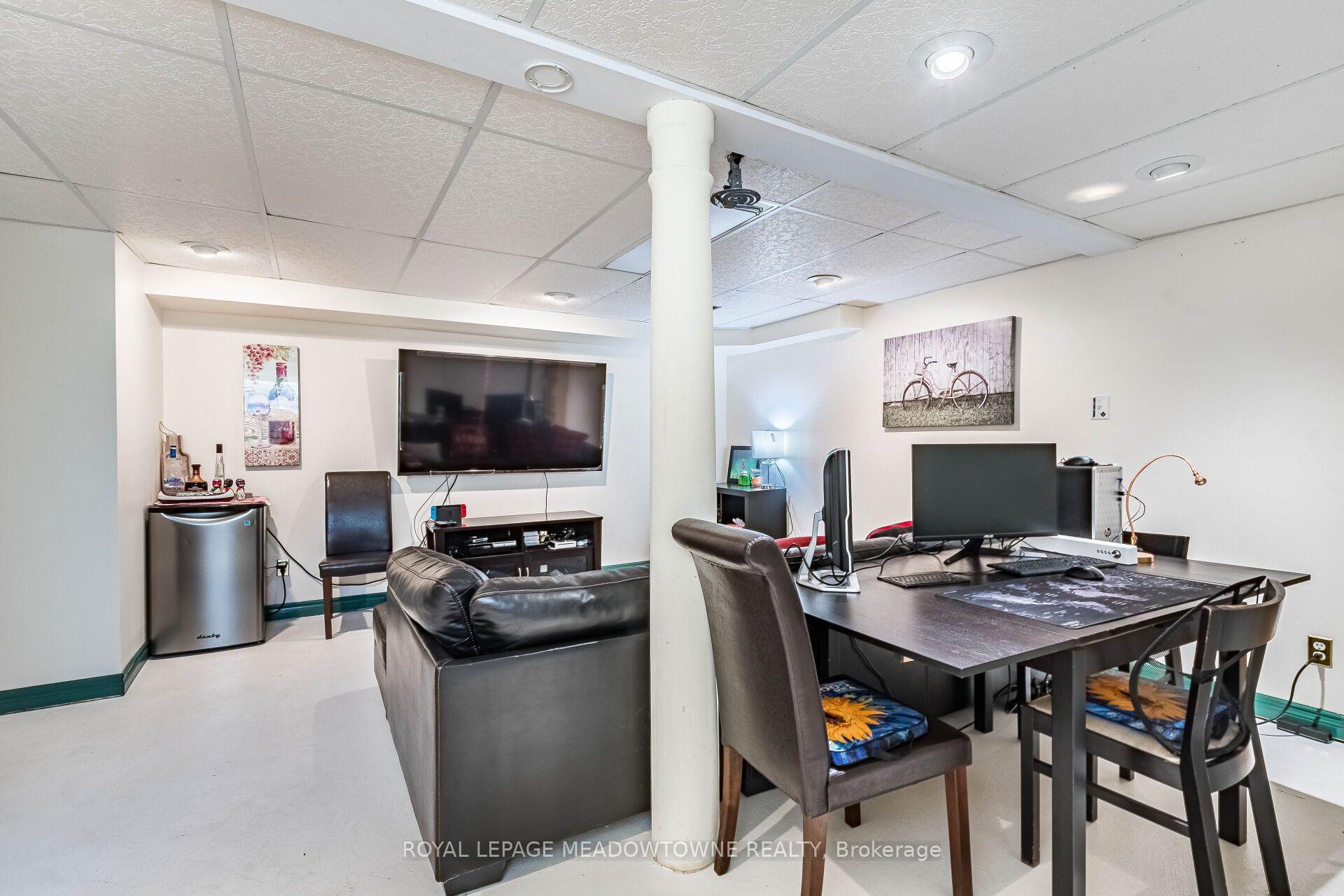 Photo 30 of 56 Sutter Avenue, Brampton, Heart Lake West — HOMEH