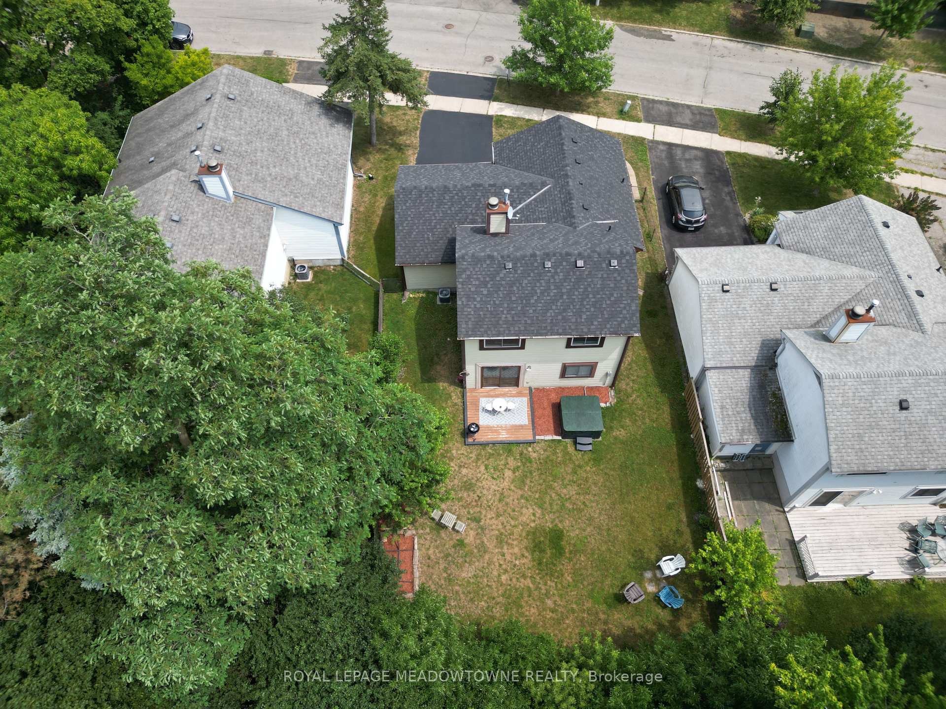 Photo 48 of 56 Sutter Avenue, Brampton, Heart Lake West — HOMEH