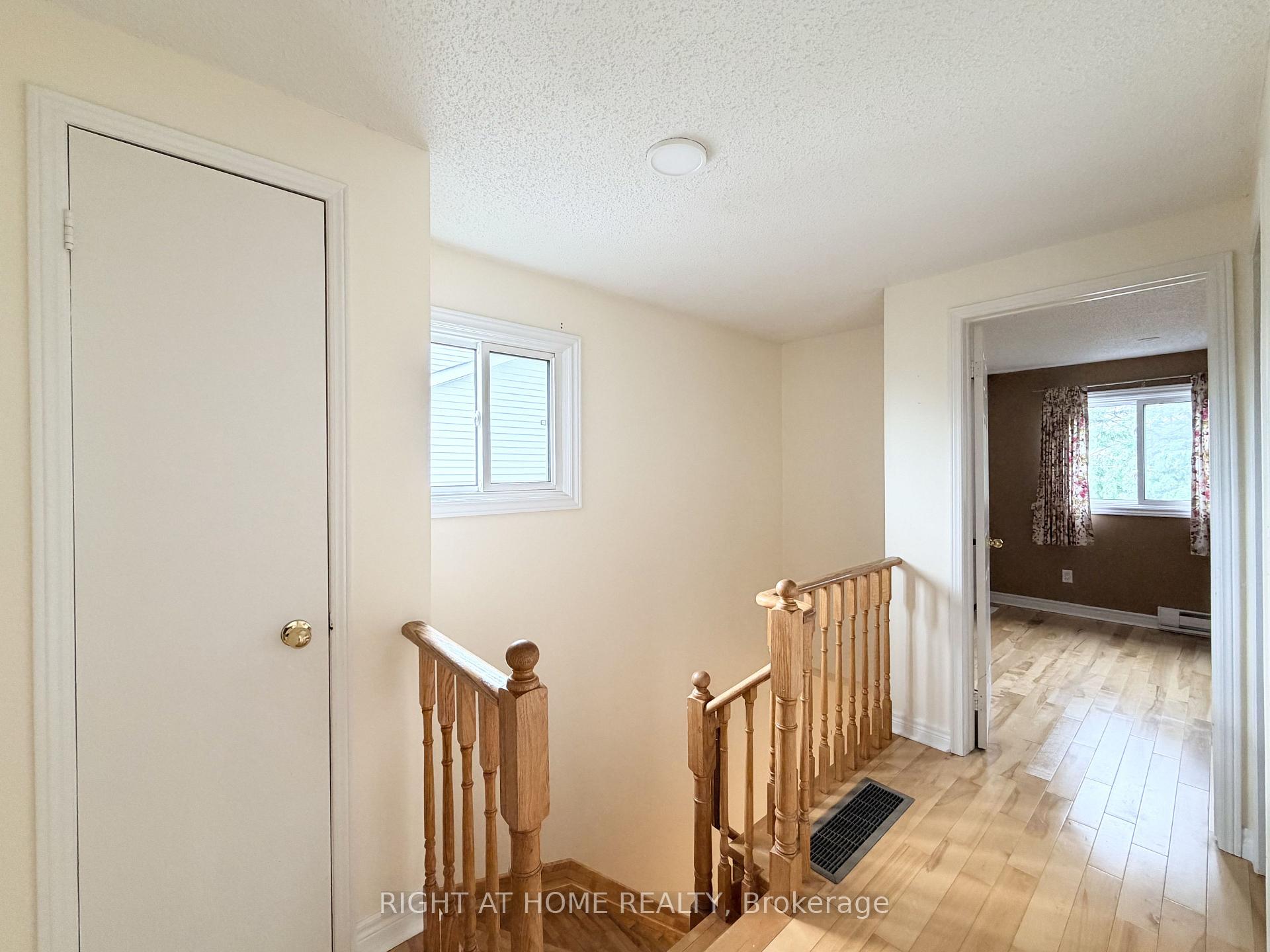 Photo 26 of 1502 O'Hara Court, Oshawa, McLaughlin — HOMEH