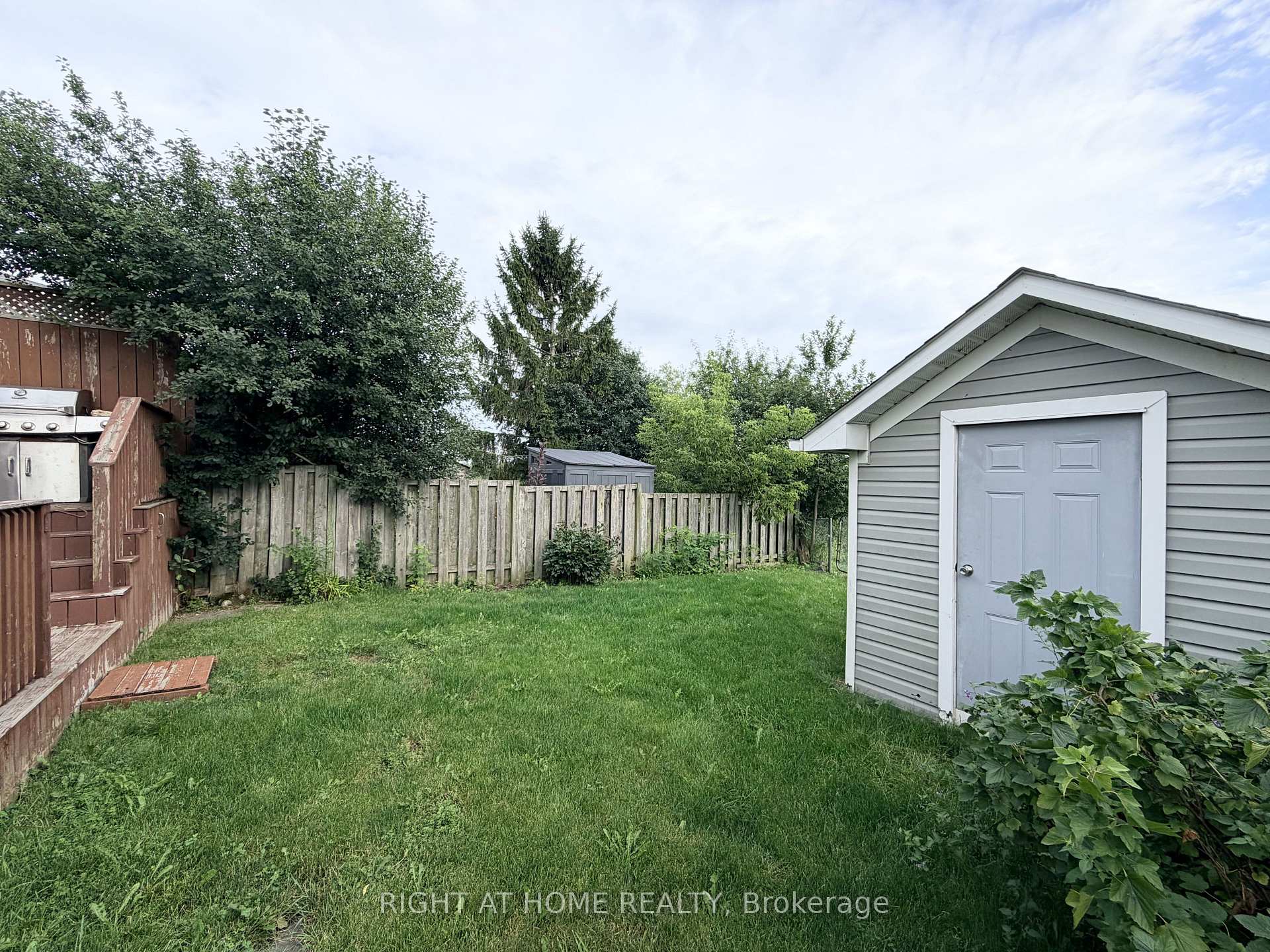 Photo 33 of 1502 O'Hara Court, Oshawa, McLaughlin — HOMEH
