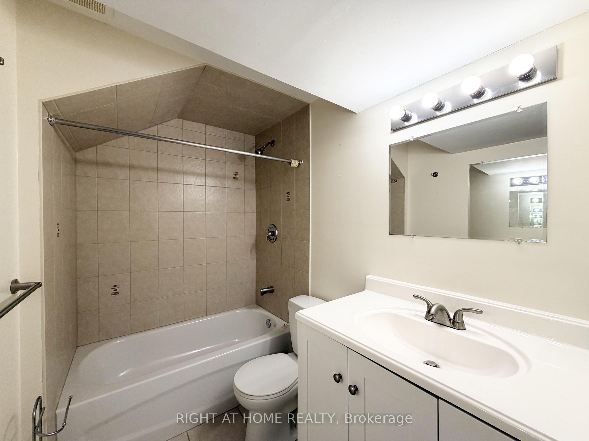 Photo 38 of 1502 O'Hara Court, Oshawa, McLaughlin — HOMEH