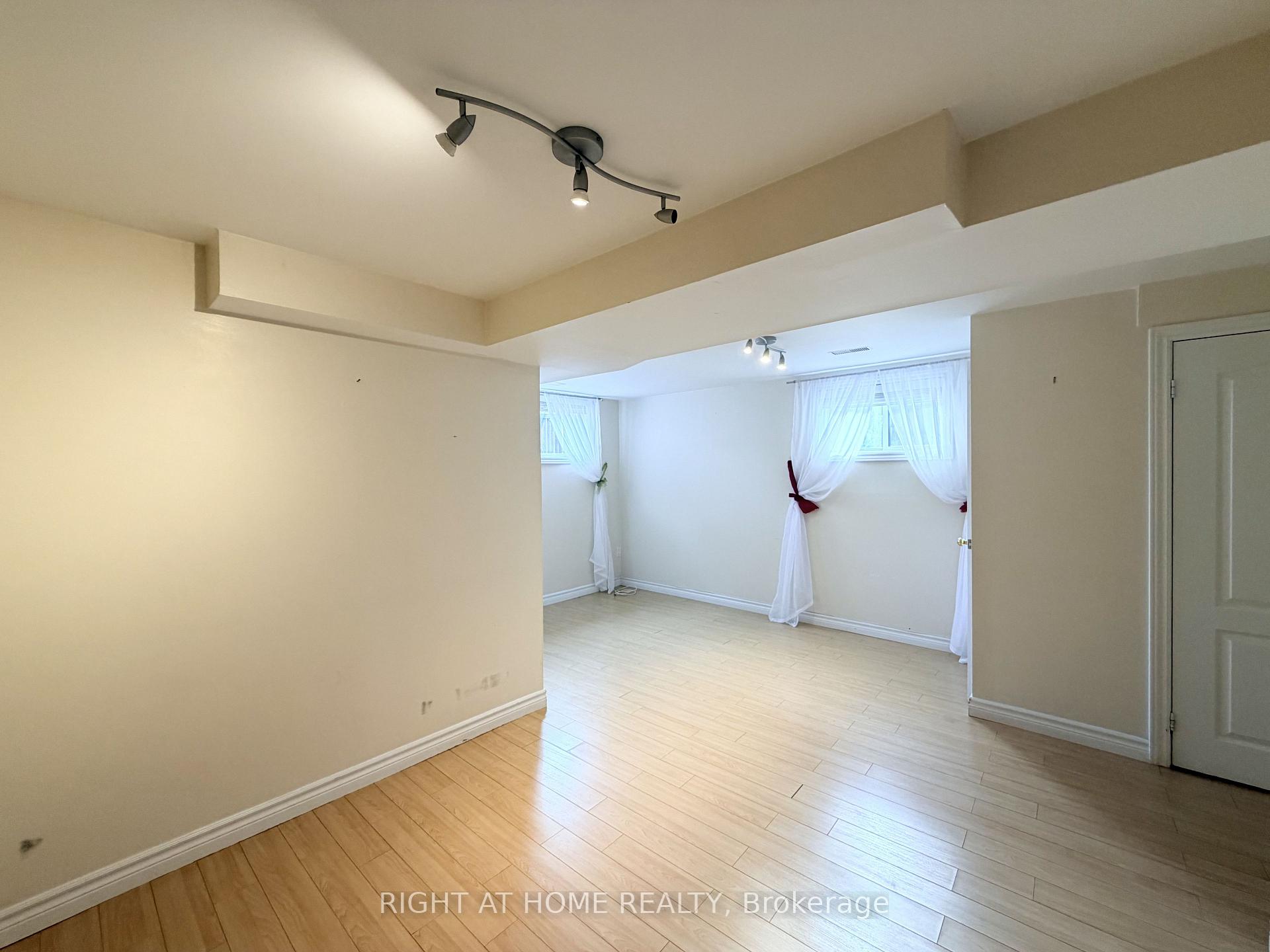 Photo 40 of 1502 O'Hara Court, Oshawa, McLaughlin — HOMEH