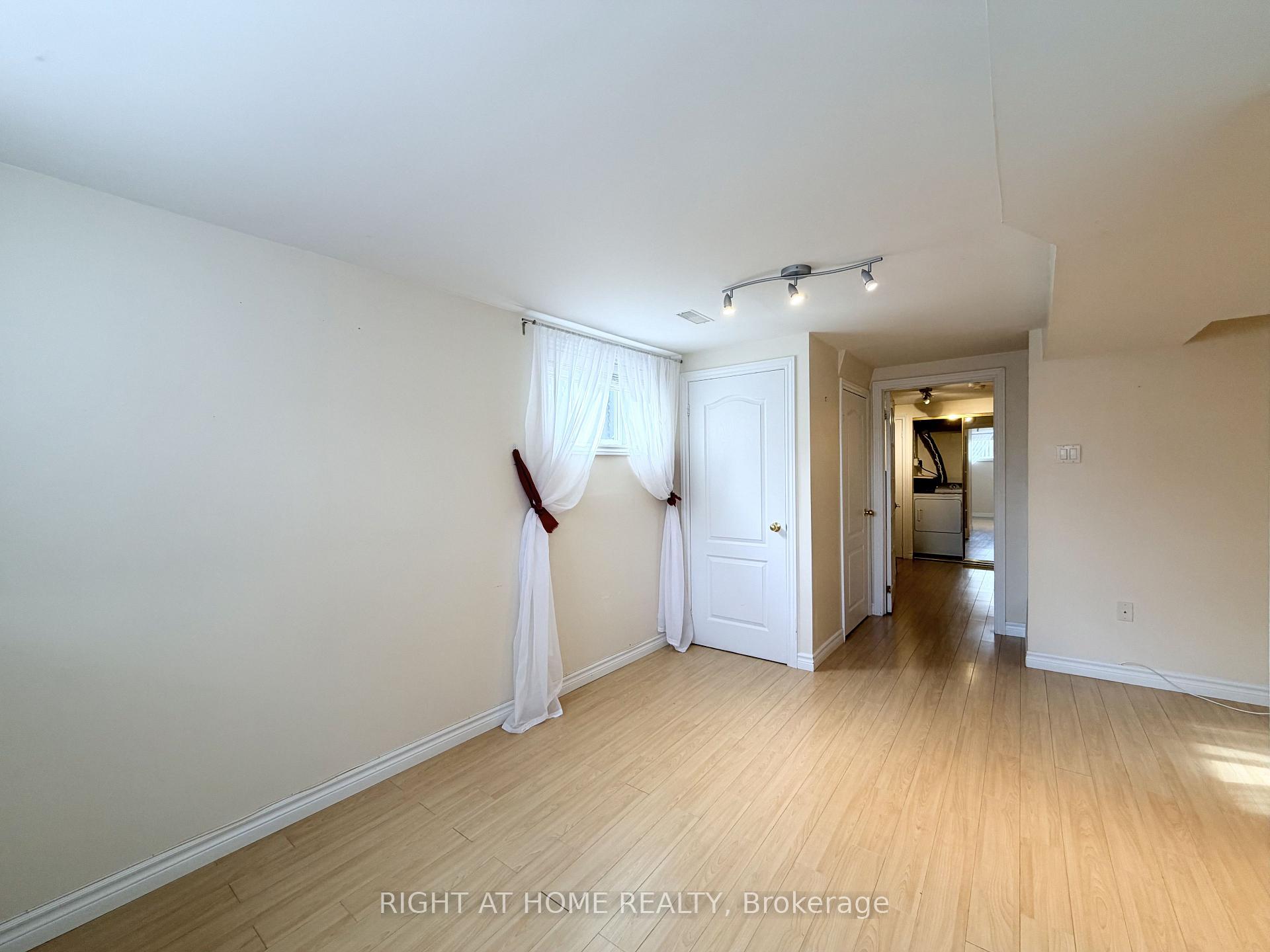 Photo 42 of 1502 O'Hara Court, Oshawa, McLaughlin — HOMEH