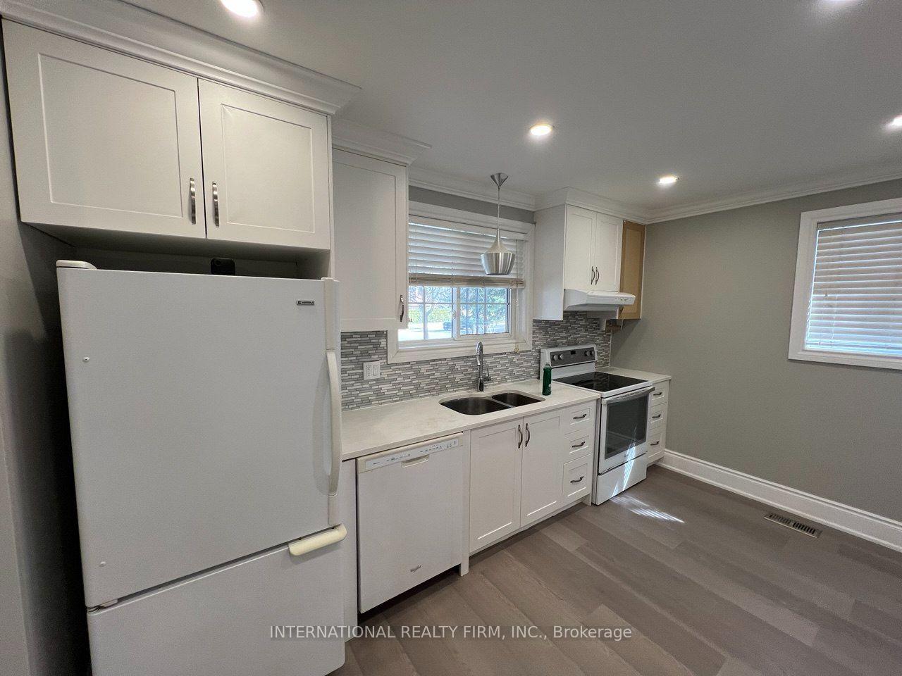 Photo 5 of Unit 101, 73 Murray Drive, Aurora, Aurora Highlands — HOMEH