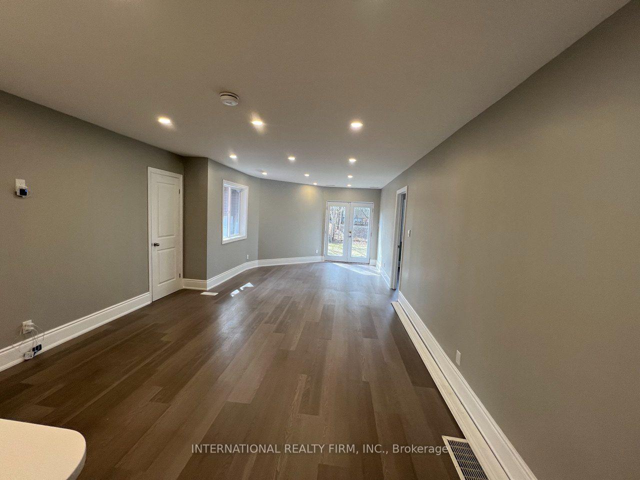 Photo 11 of Unit 101, 73 Murray Drive, Aurora, Aurora Highlands — HOMEH