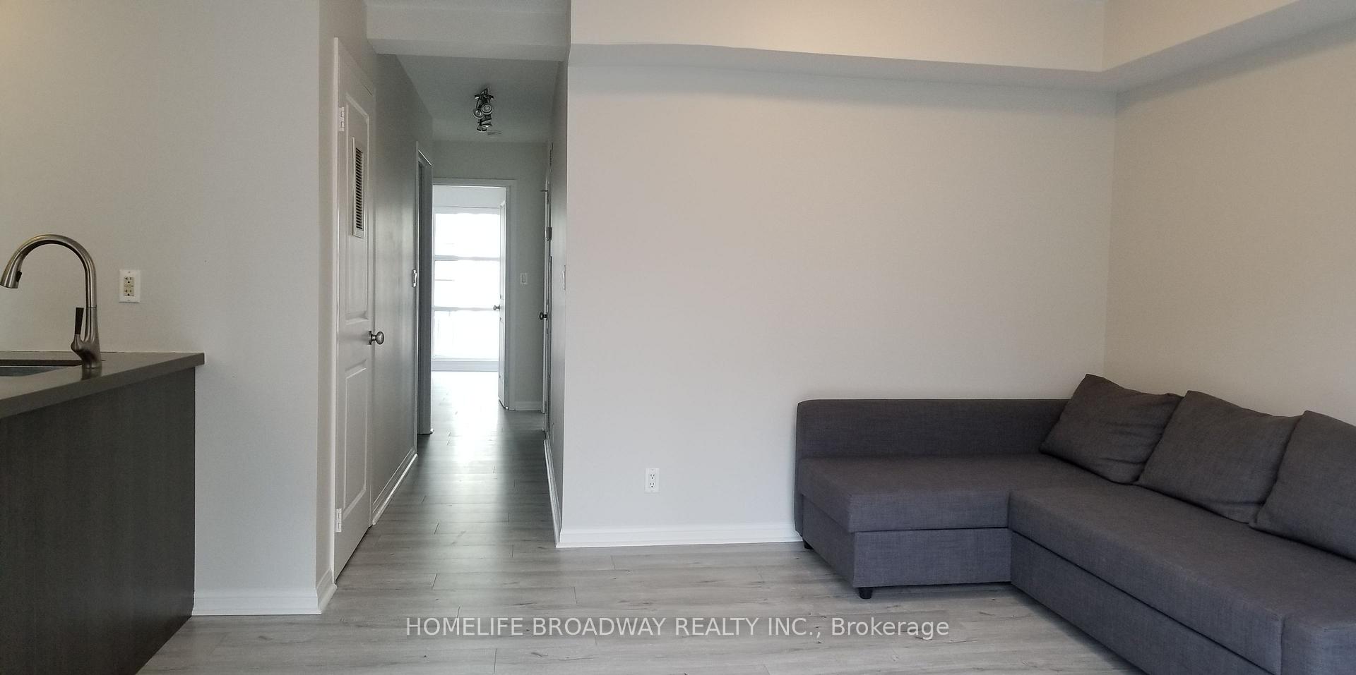 Photo 4 of Unit 506, 11 St Joseph Street, Toronto, Bay Street Corridor — HOMEH