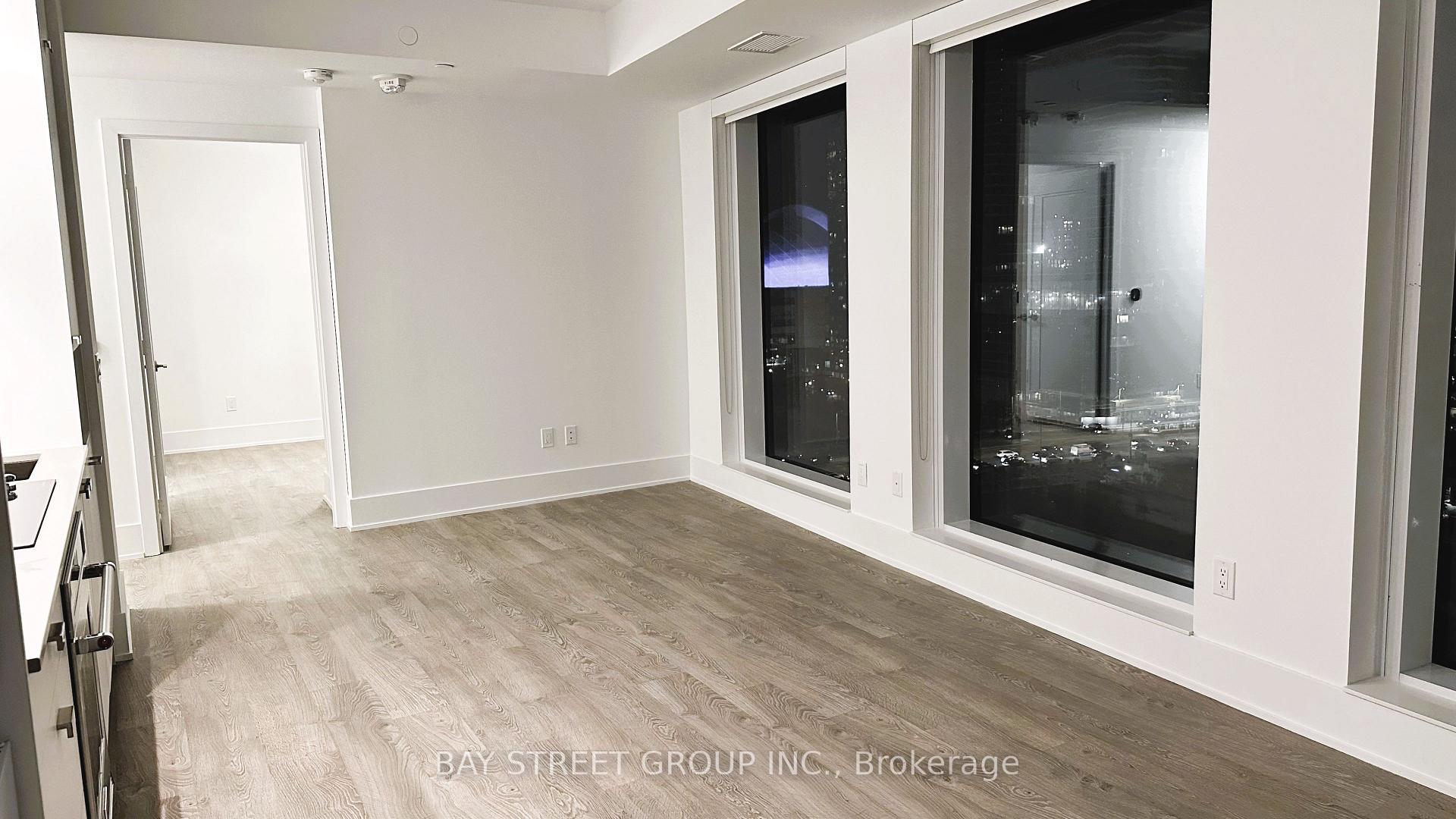 Photo 8 of Unit 913, 470 Front Street W, Toronto, Waterfront Communities — HOMEH