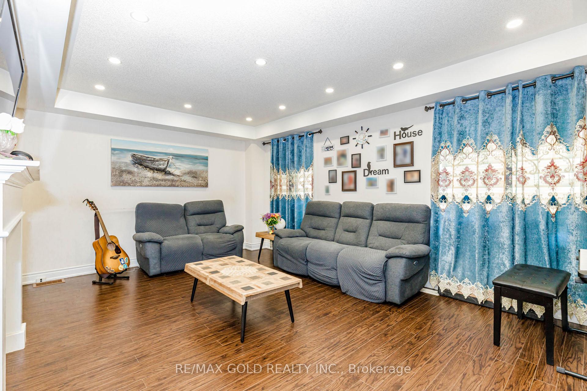 Photo 13 of 21 Killick Road, Brampton, Northwest Brampton — HOMEH