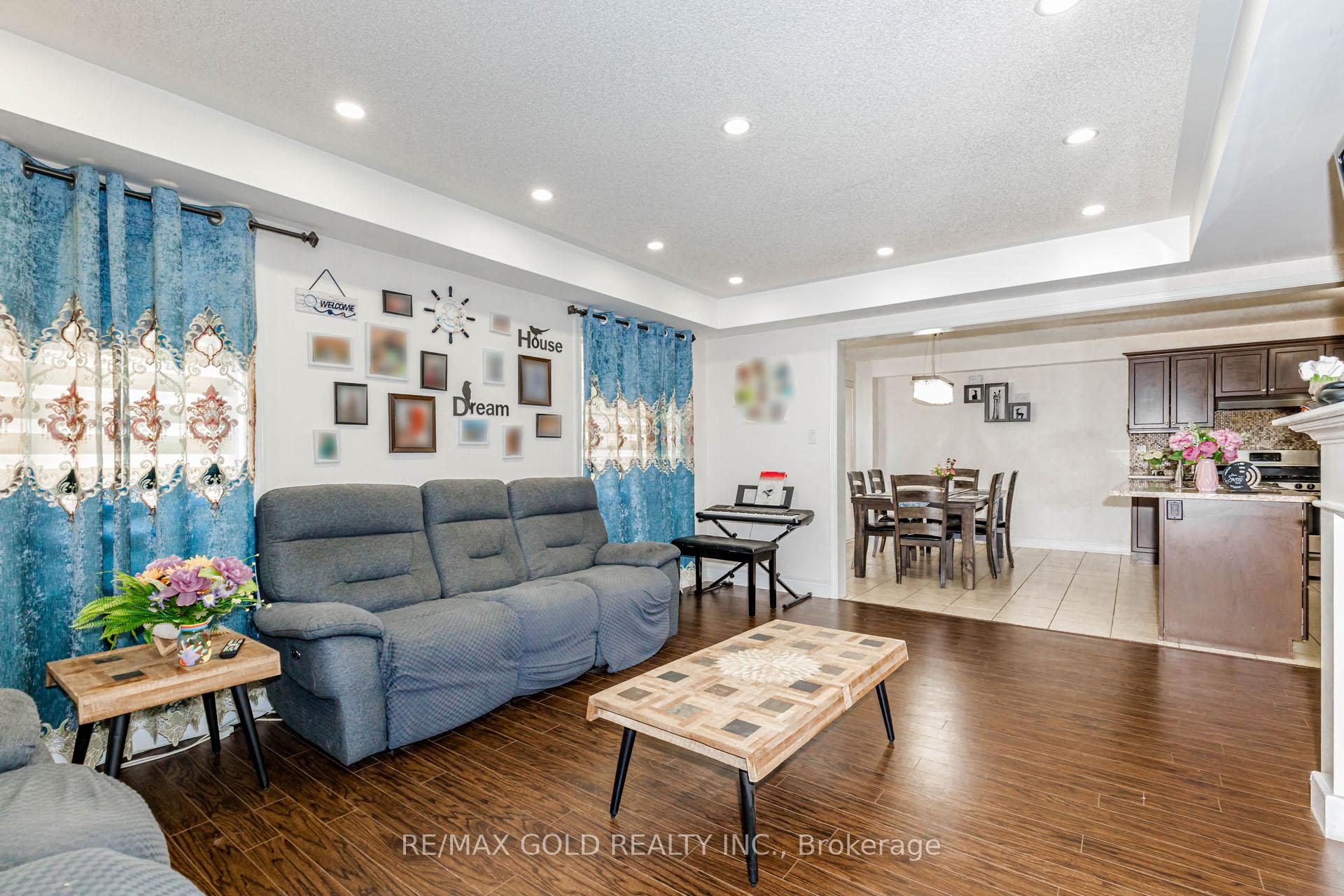 Photo 15 of 21 Killick Road, Brampton, Northwest Brampton — HOMEH