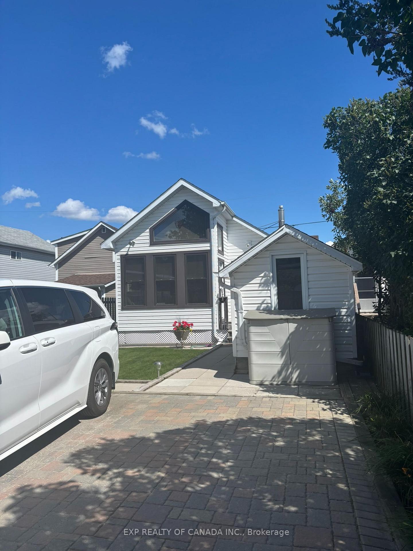 Photo 3 of 181 Birch Street S, Timmins, TS - SE — HOMEH