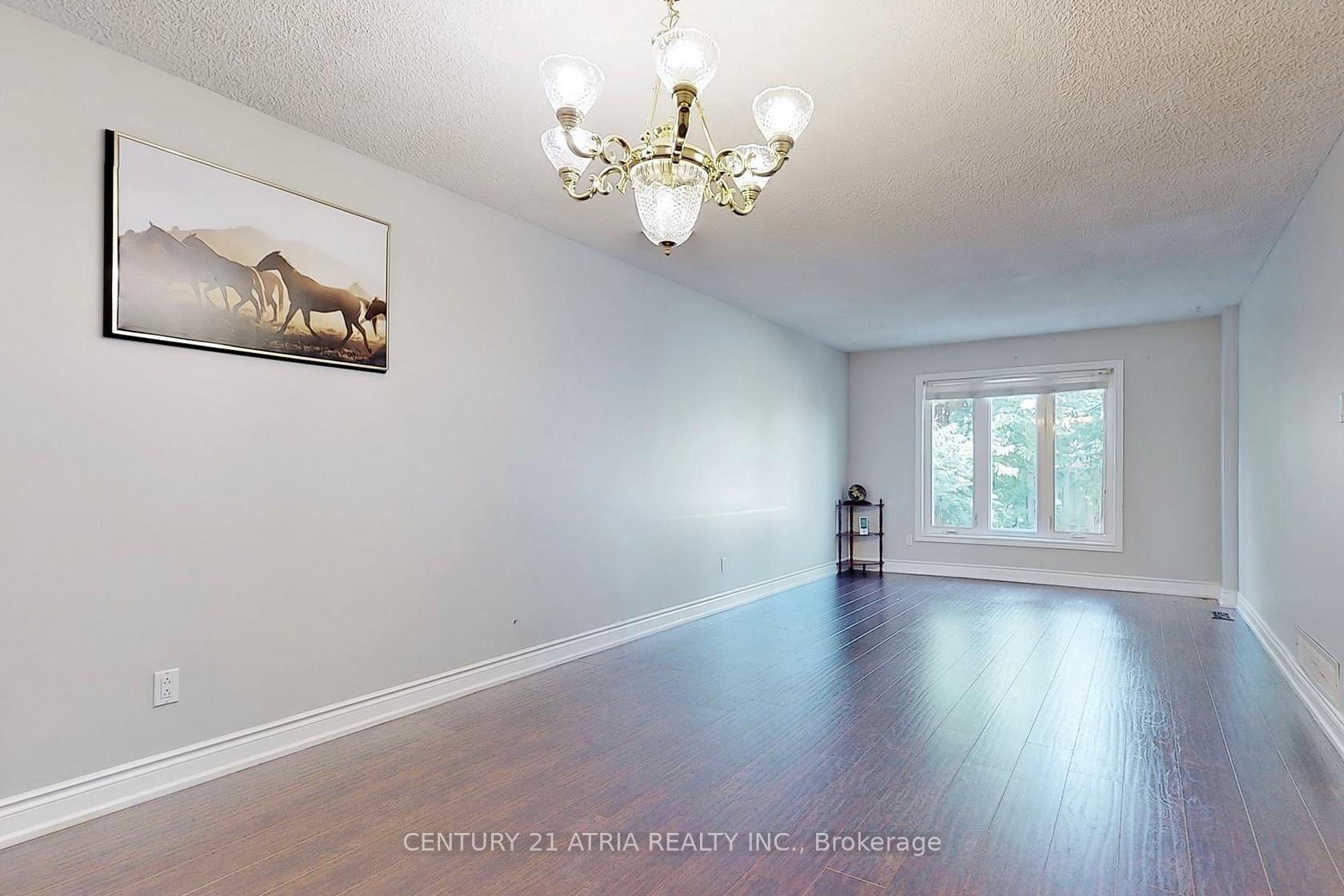 Photo 3 of Unit Upper, 92 Jaffray Road, Markham, Milliken Mills East — HOMEH