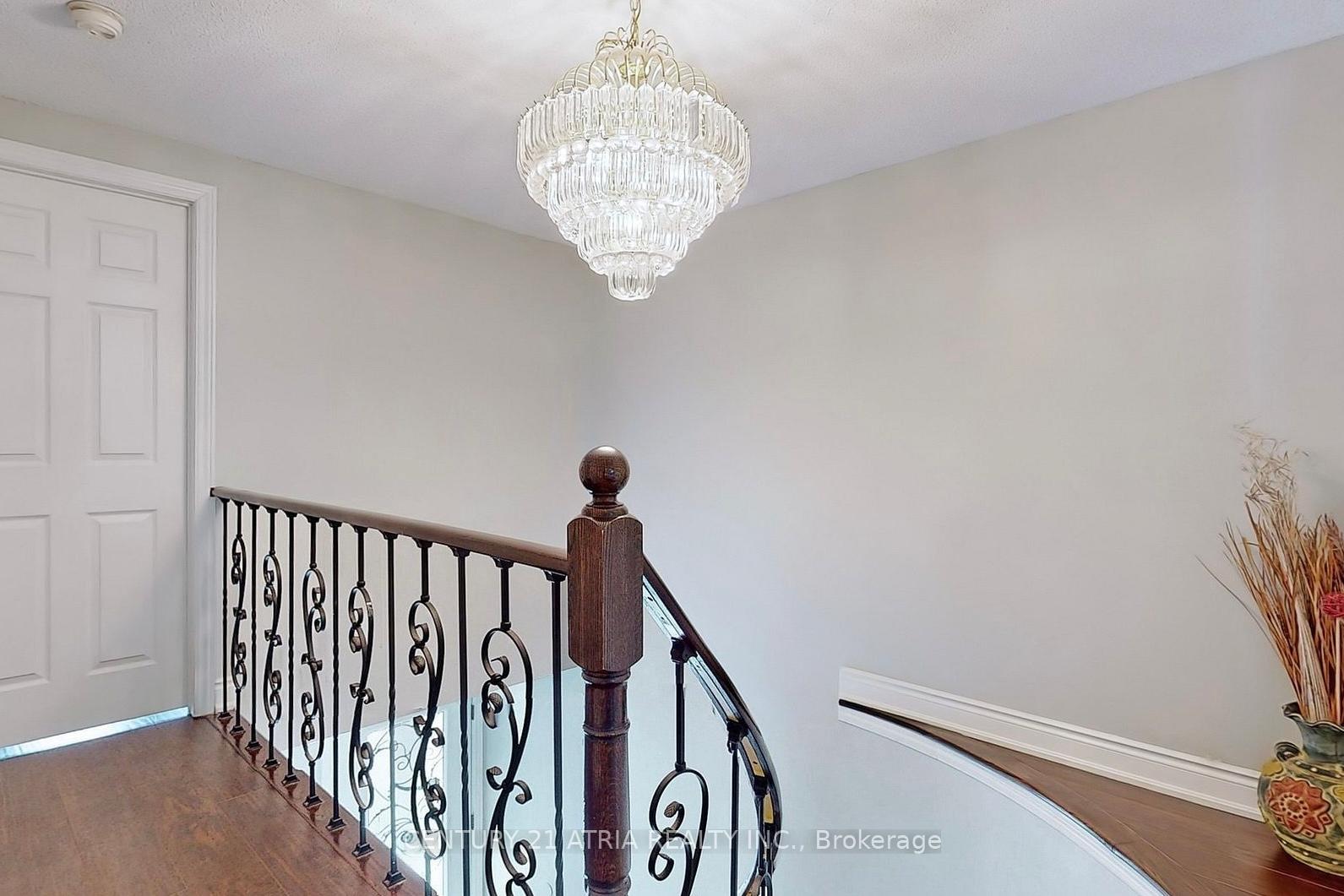 Photo 12 of Unit Upper, 92 Jaffray Road, Markham, Milliken Mills East — HOMEH