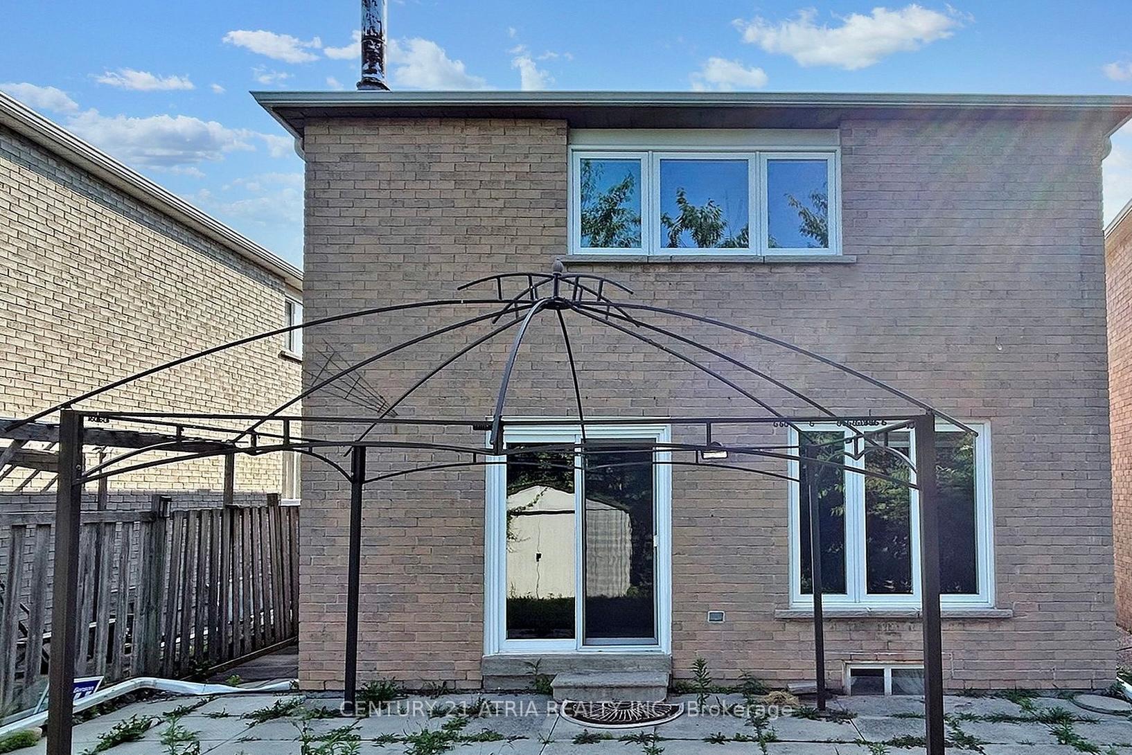Photo 19 of Unit Upper, 92 Jaffray Road, Markham, Milliken Mills East — HOMEH