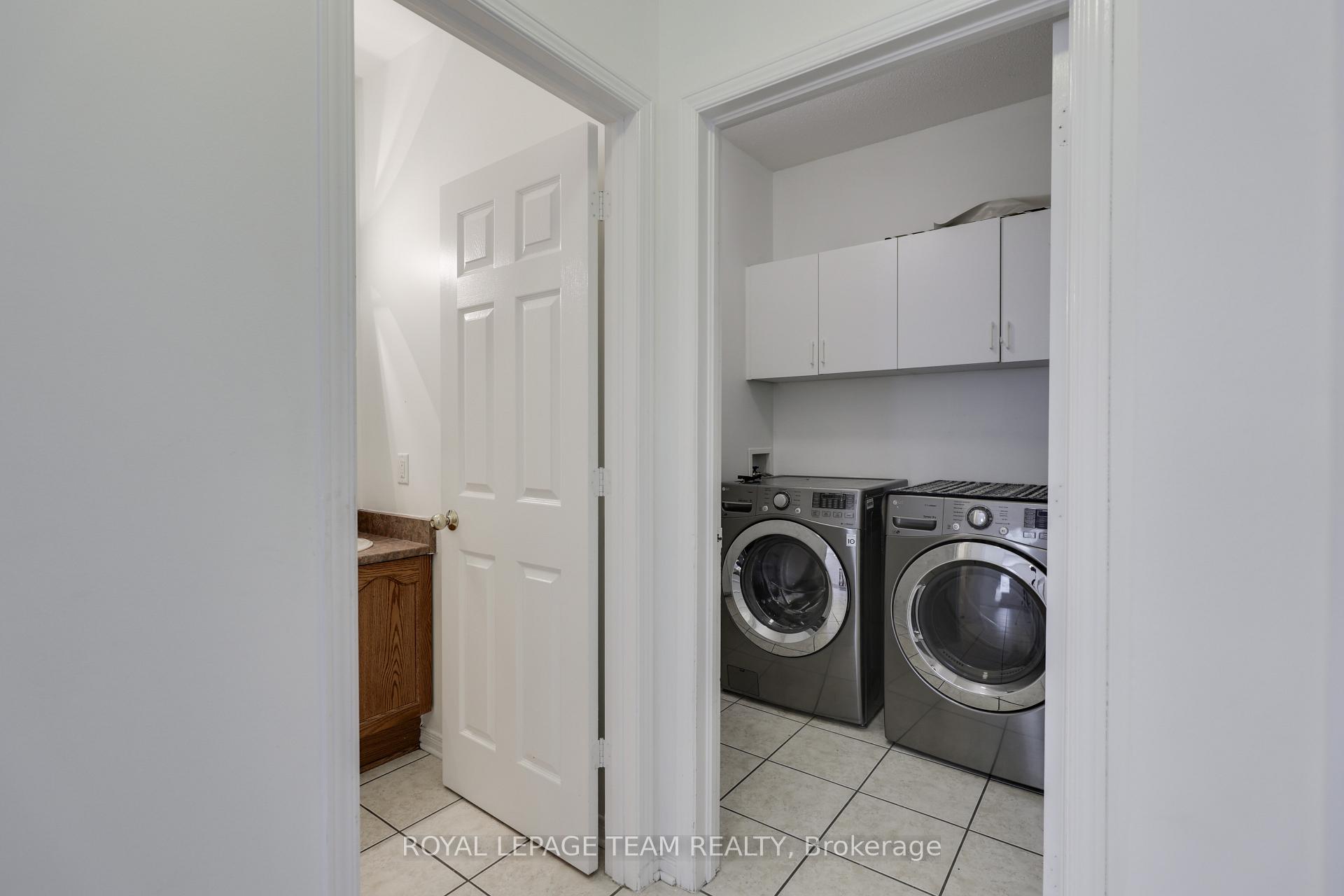 Photo 5 of 35 Norgold Crescent, Ottawa, Kanata - Kanata Lakes/Heritage Hills — HOMEH