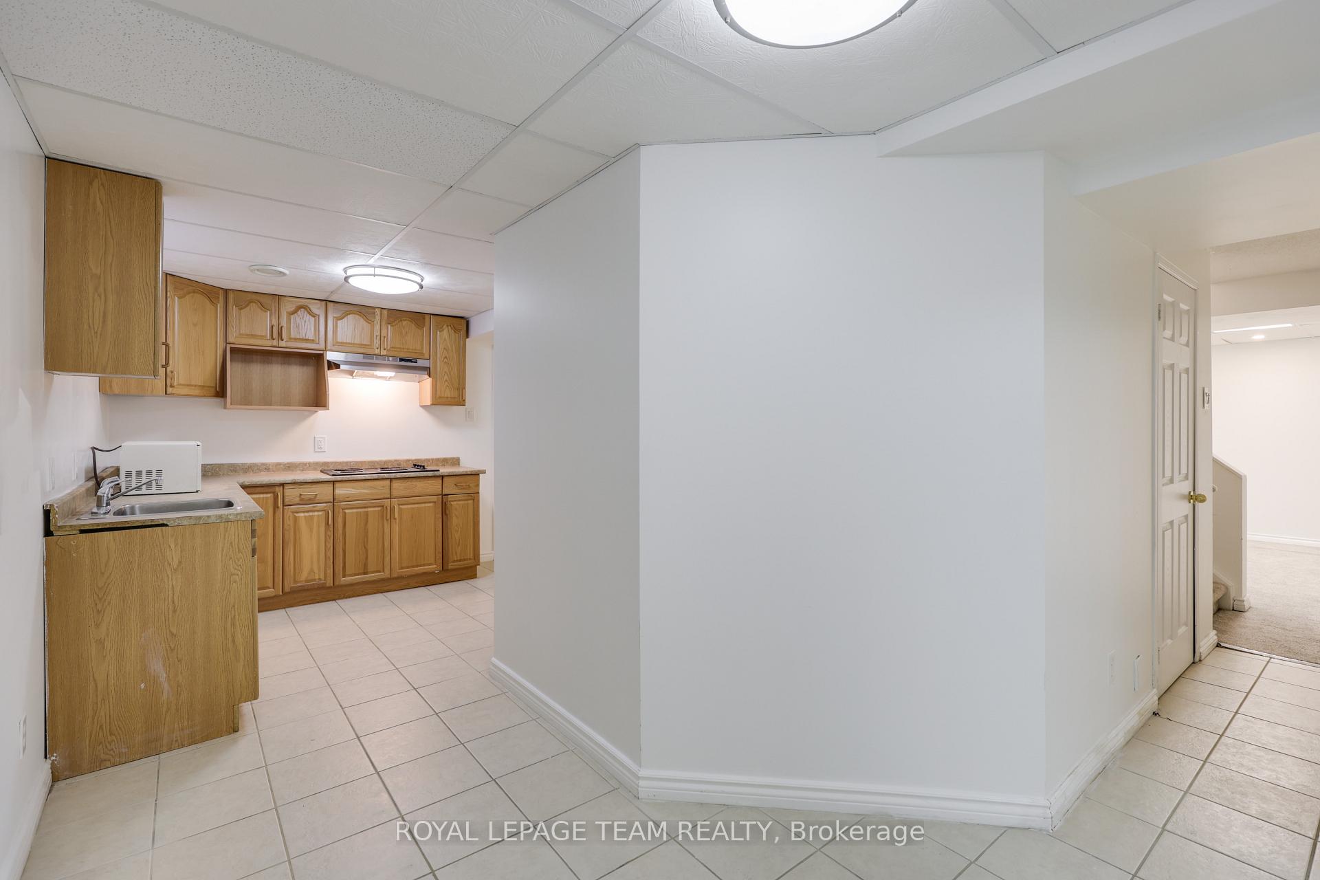 Photo 48 of 35 Norgold Crescent, Ottawa, Kanata - Kanata Lakes/Heritage Hills — HOMEH