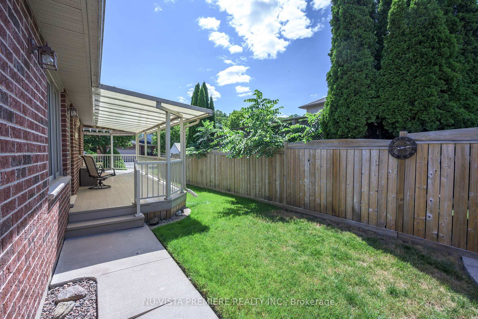 Photo 5 of 1616 Blackmaple Crescent, London, East A — HOMEH