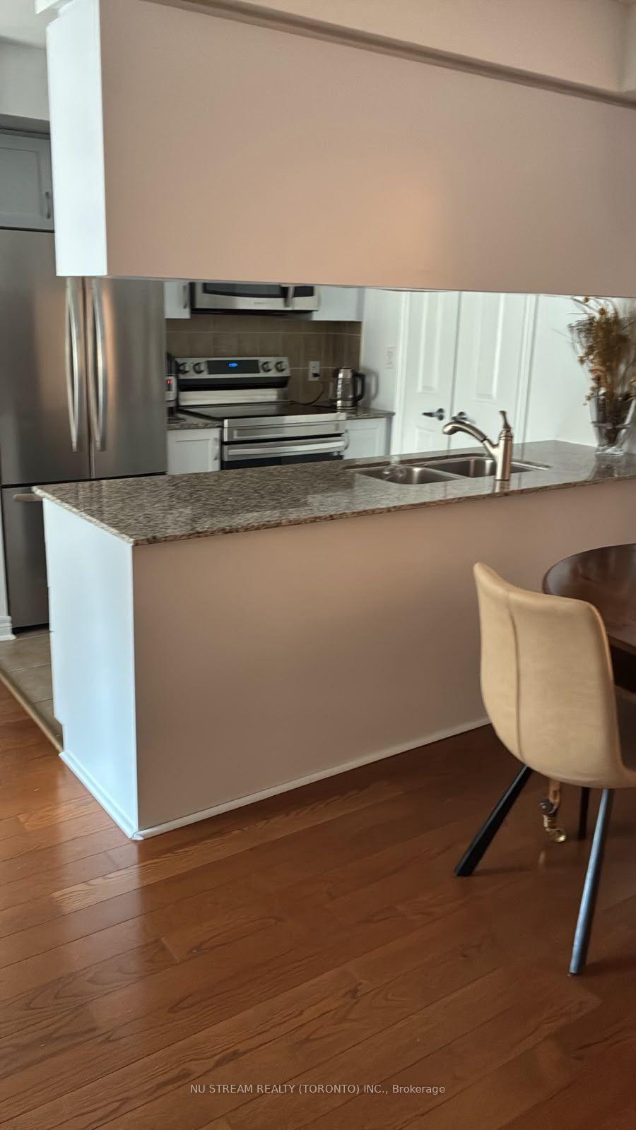 Photo 9 of Unit 201, 10 Brian Peck Crescent, Toronto, Leaside — HOMEH