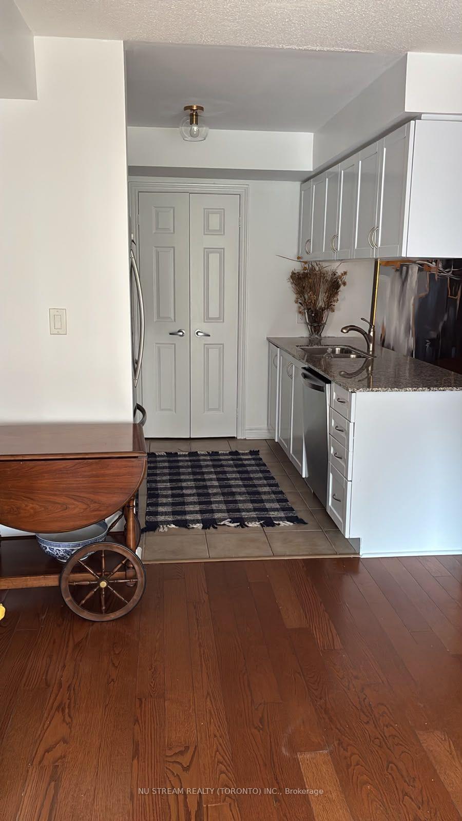 Photo 10 of Unit 201, 10 Brian Peck Crescent, Toronto, Leaside — HOMEH