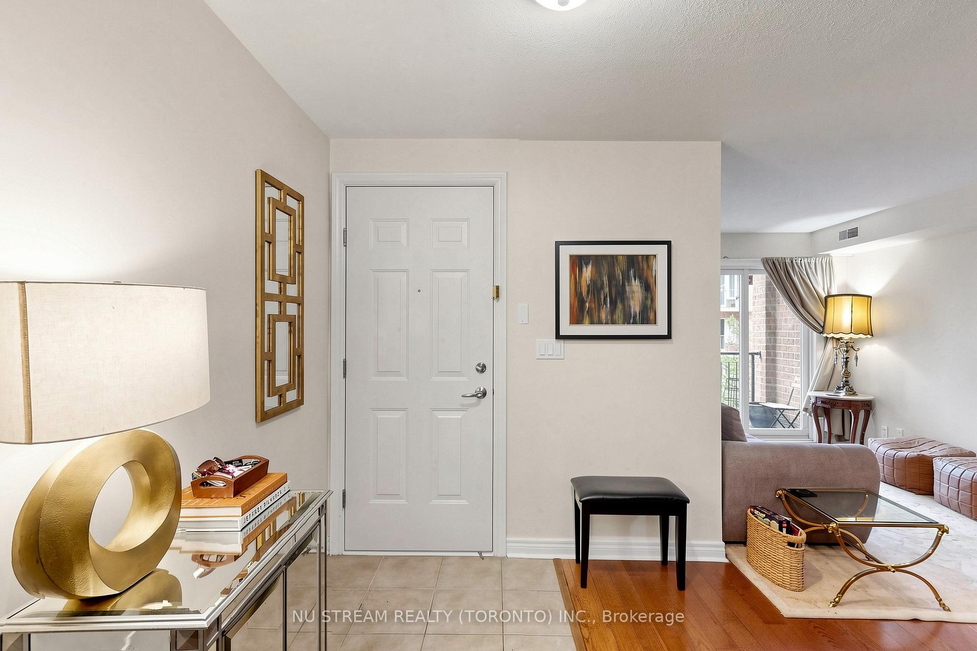 Photo 12 of Unit 201, 10 Brian Peck Crescent, Toronto, Leaside — HOMEH