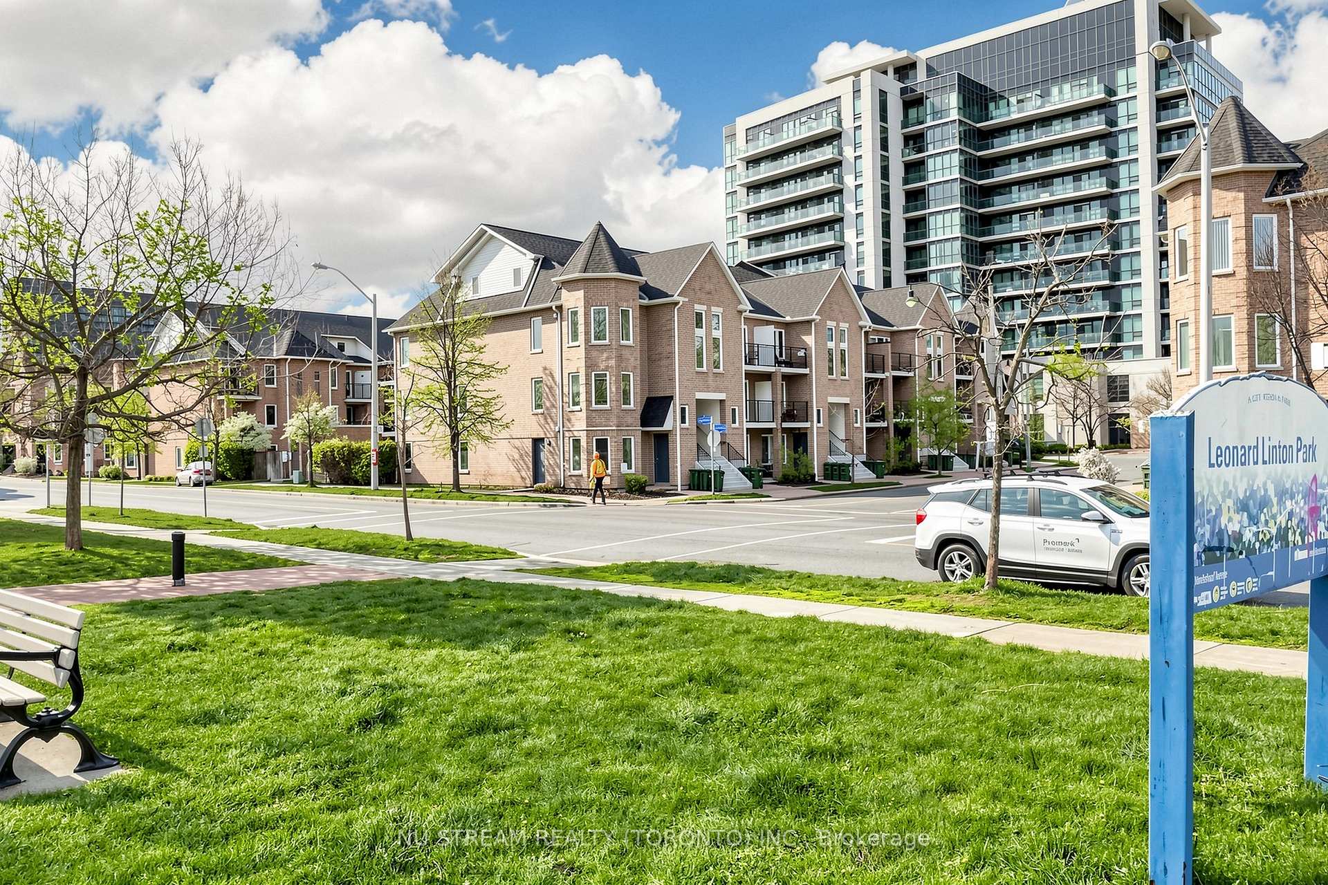 Photo 21 of Unit 201, 10 Brian Peck Crescent, Toronto, Leaside — HOMEH