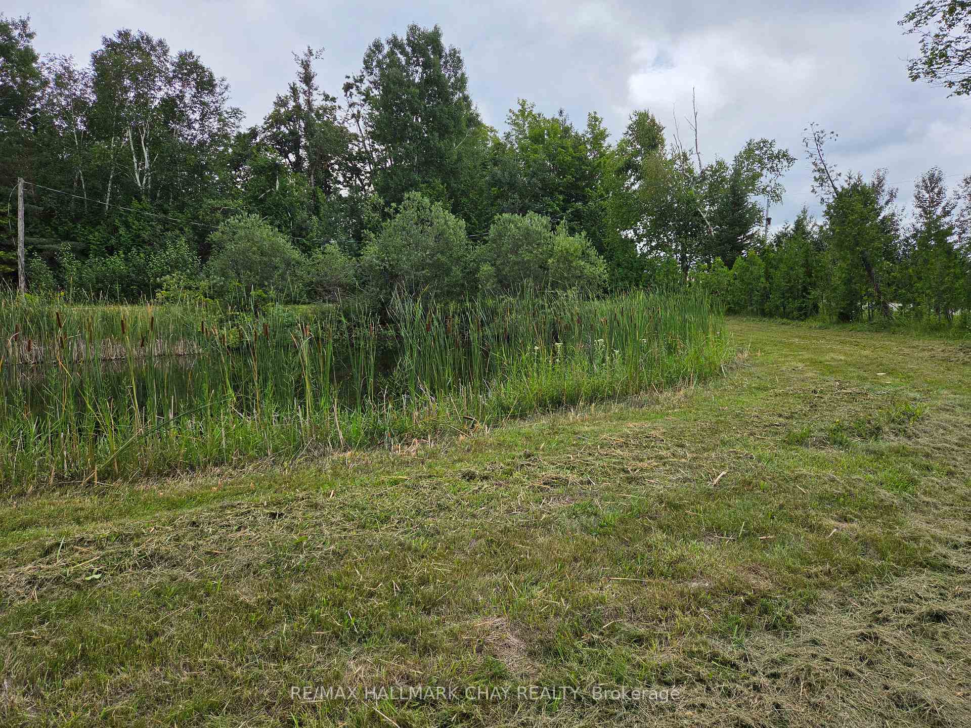 Photo 5 of 1017 Line 8 North, Oro-Medonte, Rural Oro-Medonte — HOMEH