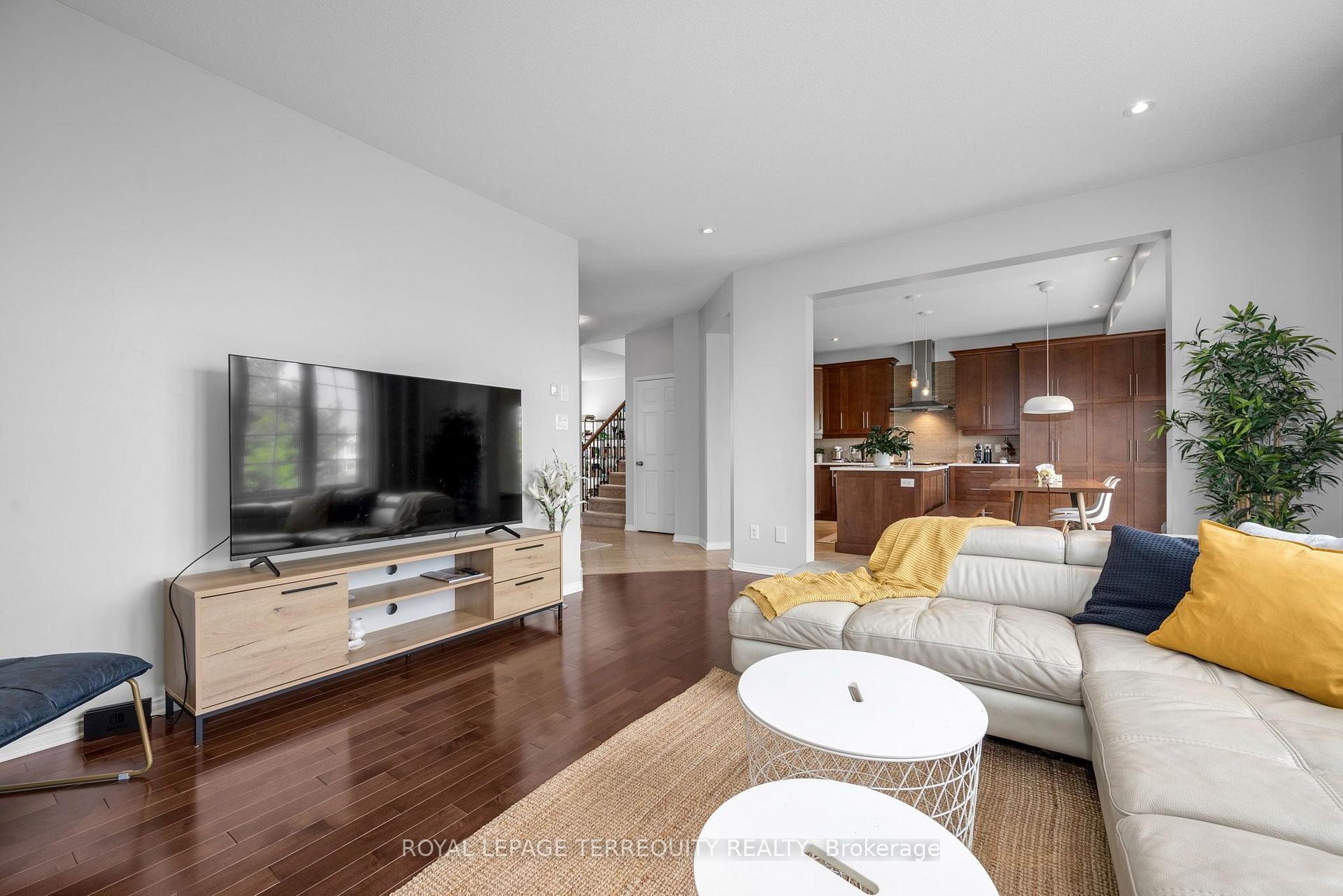Photo 21 of 433 Callisto Way, Ottawa, Barrhaven - Stonebridge — HOMEH
