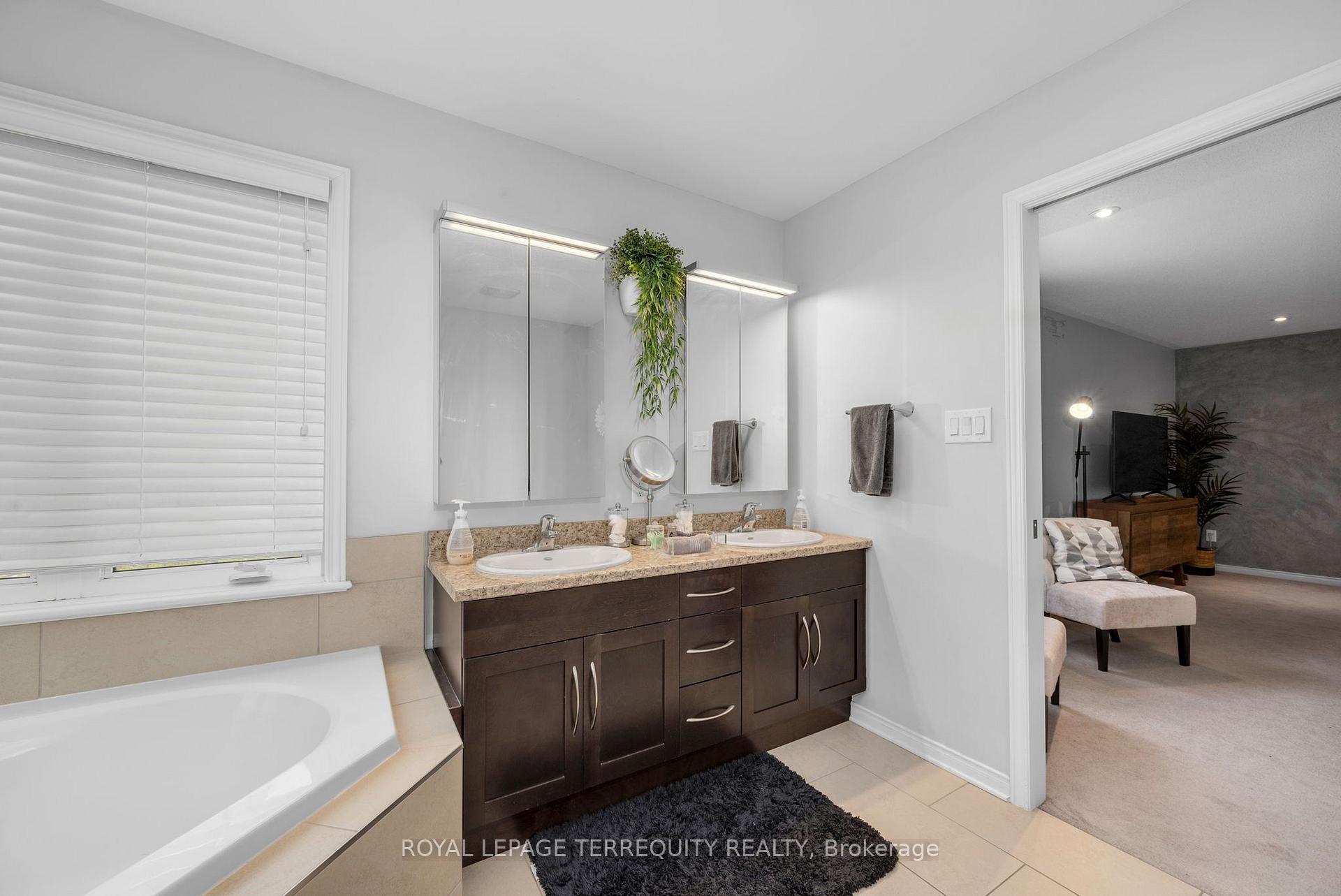 Photo 35 of 433 Callisto Way, Ottawa, Barrhaven - Stonebridge — HOMEH