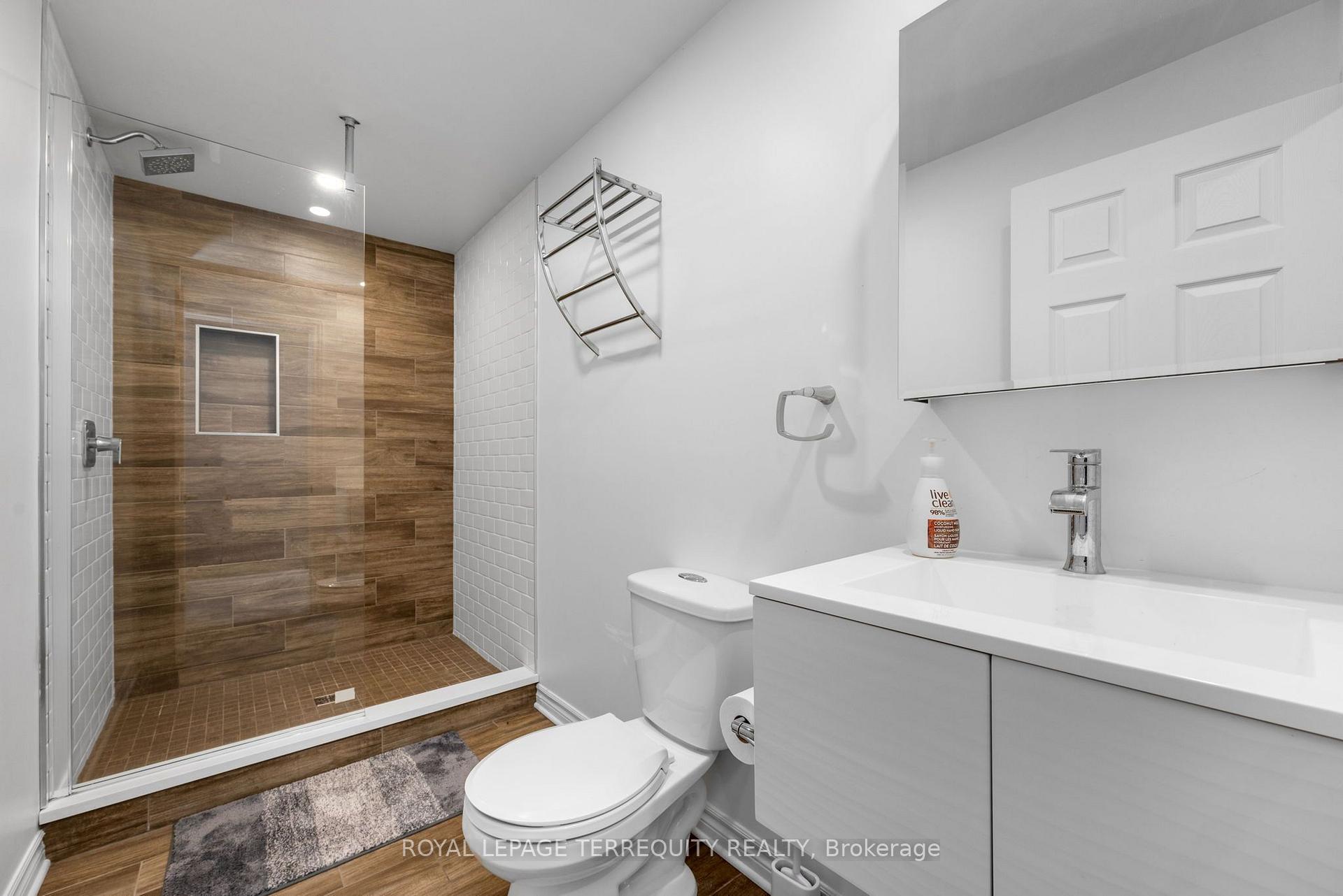 Photo 45 of 433 Callisto Way, Ottawa, Barrhaven - Stonebridge — HOMEH