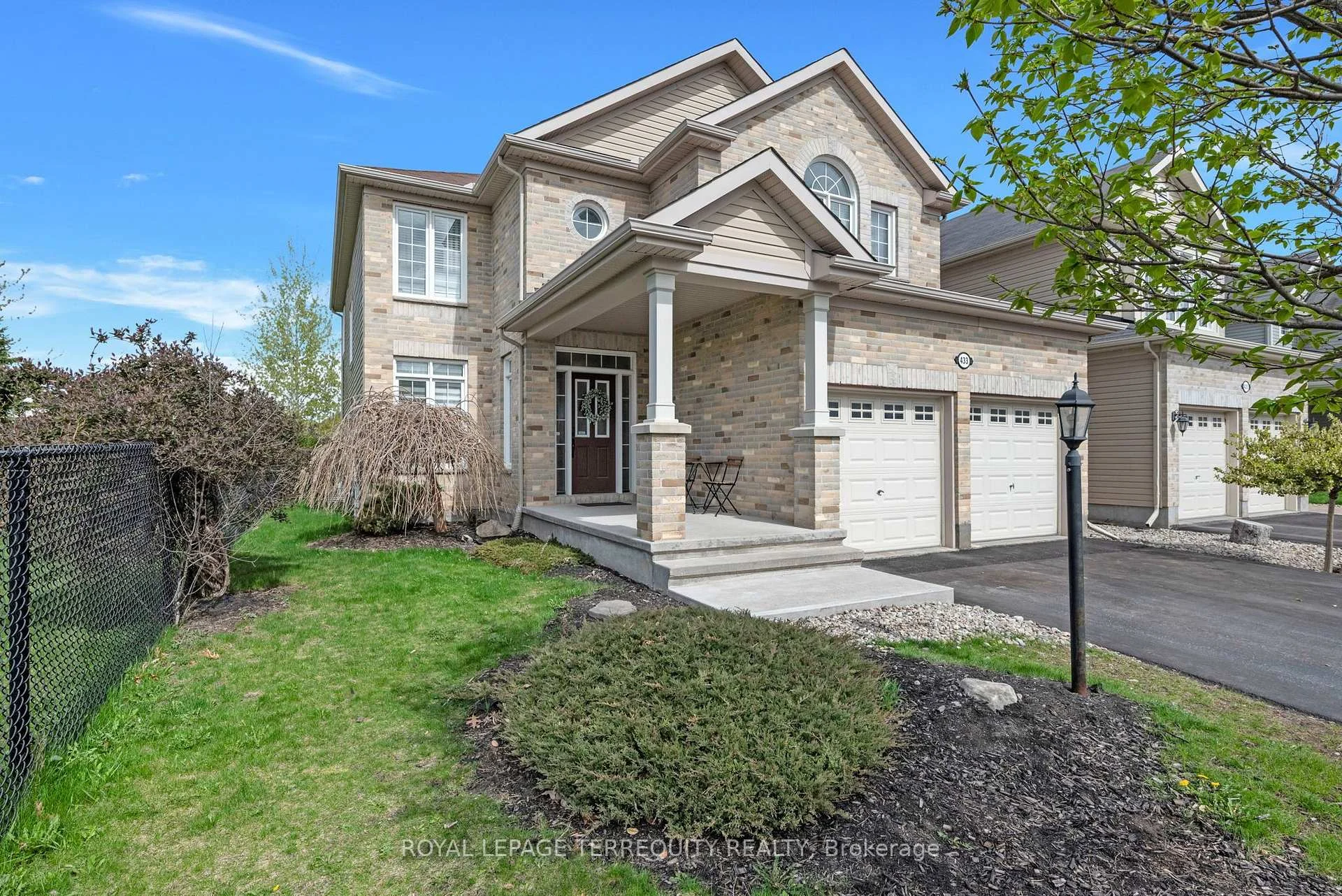 Photo 16 of 433 Callisto Way, Ottawa, Barrhaven - Stonebridge — HOMEH