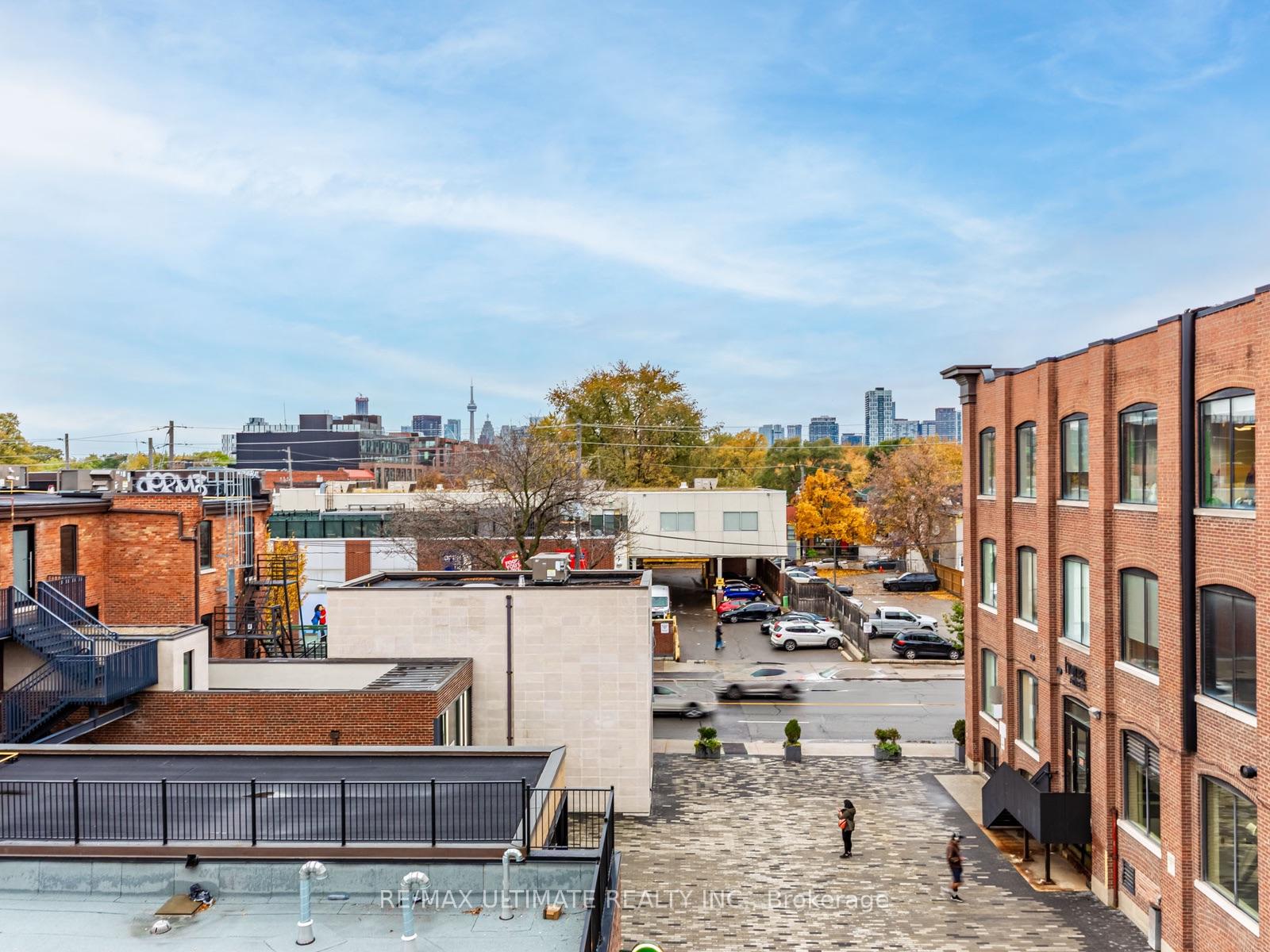 Photo 3 of Unit 4, 996 Queen Street E, Toronto, South Riverdale — HOMEH