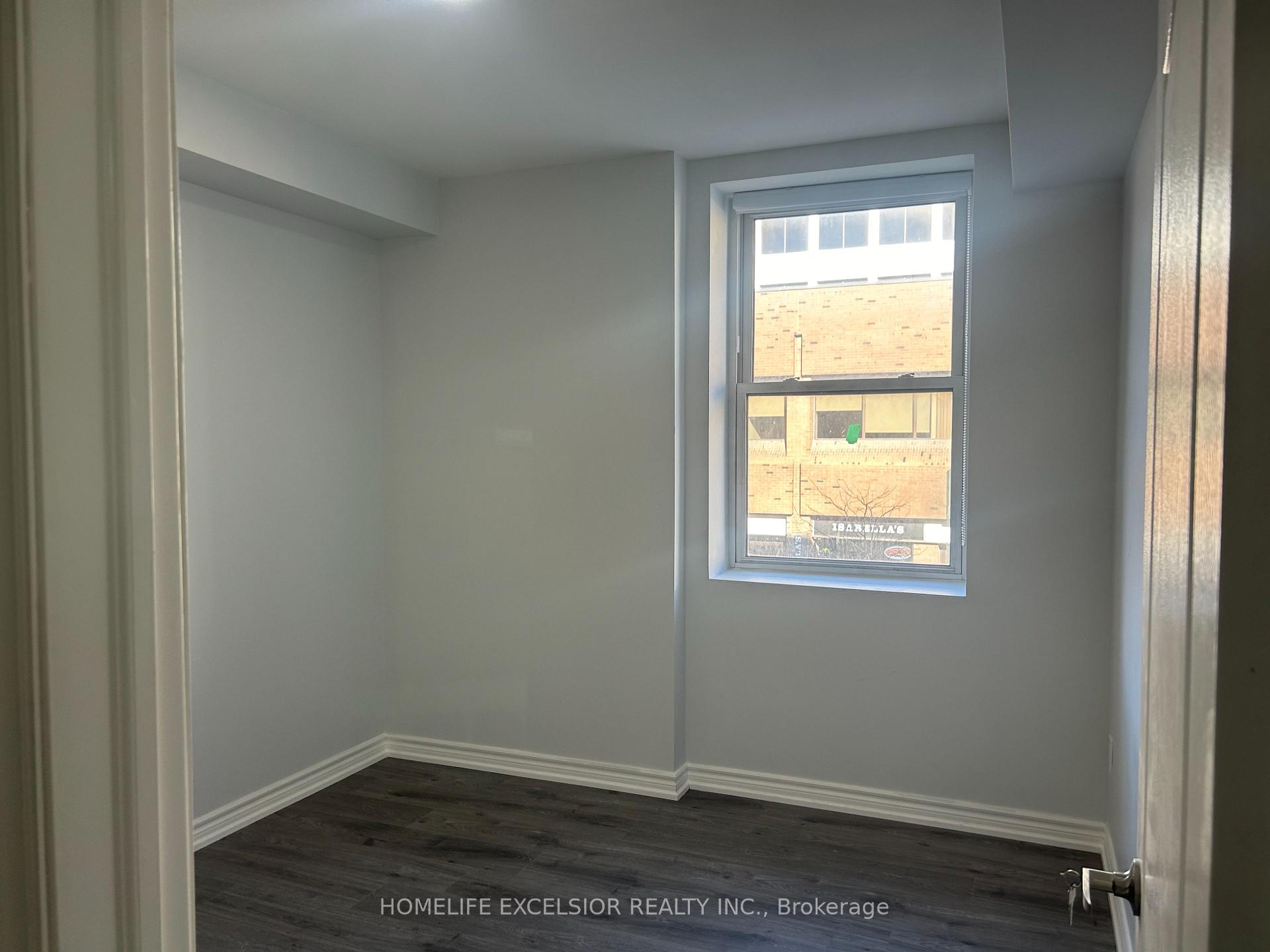Photo 3 of Unit Unit 3, 3 Simcoe Street S, Oshawa, Central — HOMEH