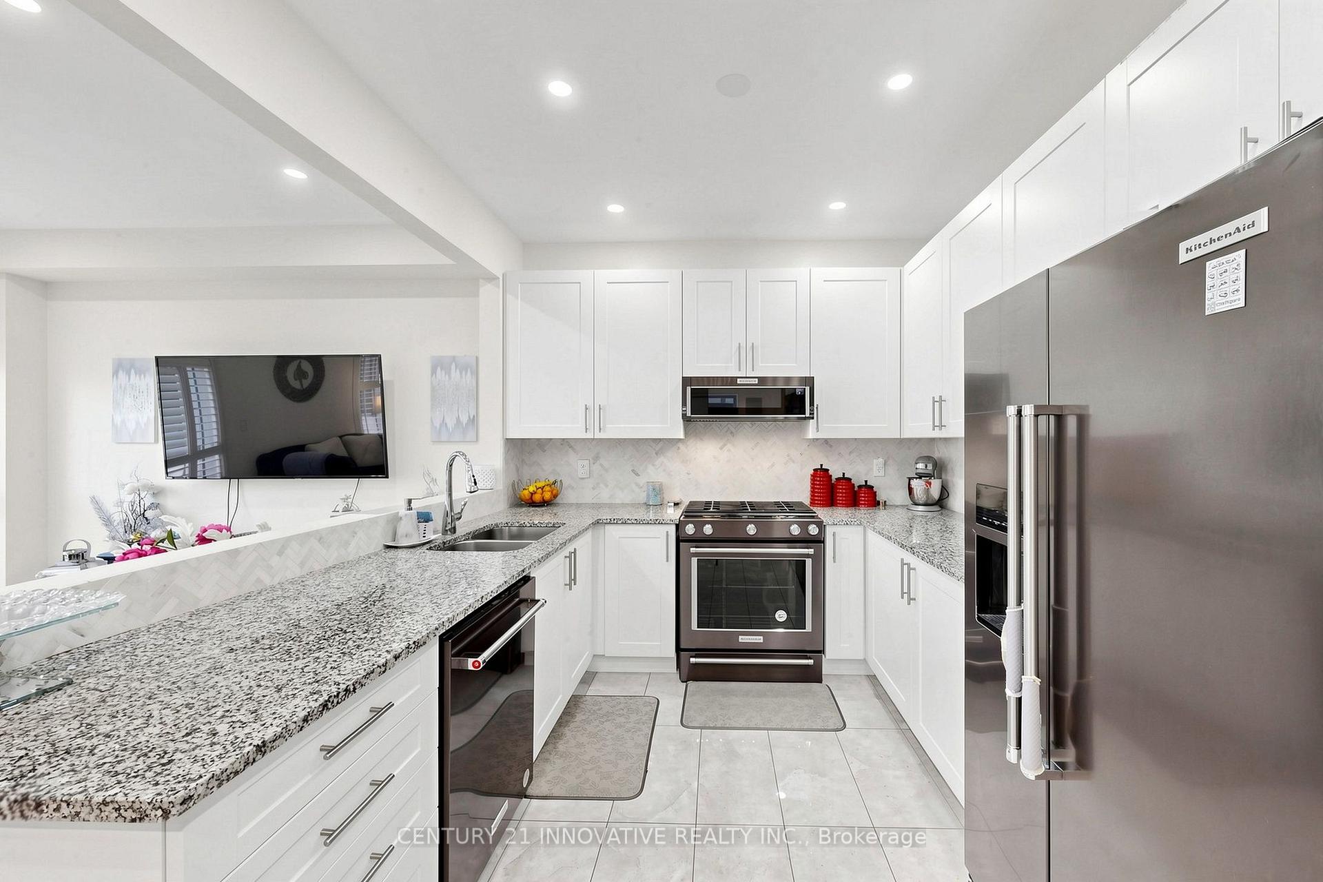 Photo 14 of 446 Bessborough Drive, Milton, Harrison — HOMEH