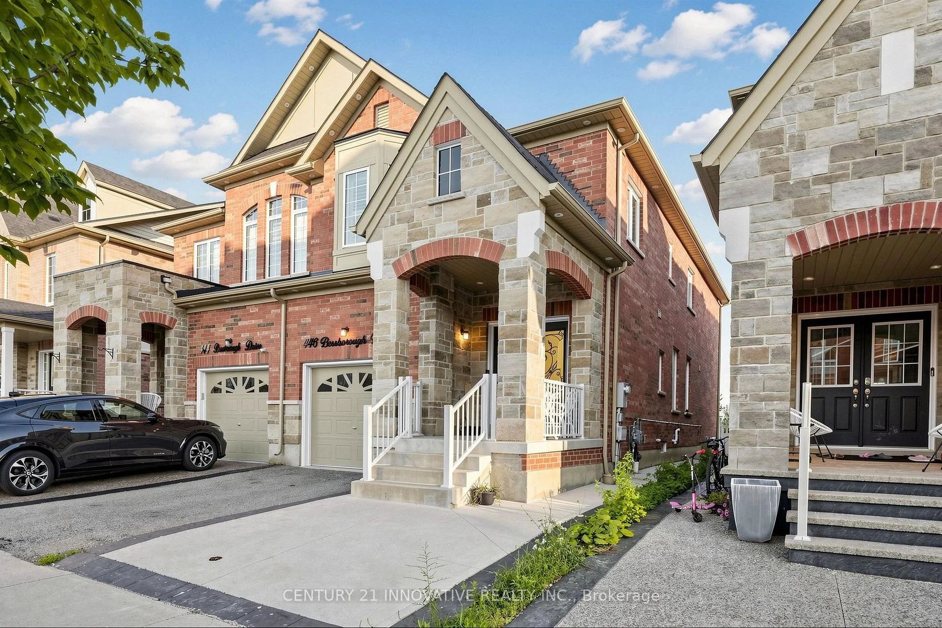 Photo 3 of 446 Bessborough Drive, Milton, Harrison — HOMEH