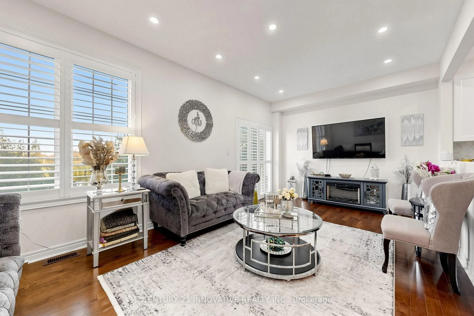 Photo 6 of 446 Bessborough Drive, Milton, Harrison — HOMEH