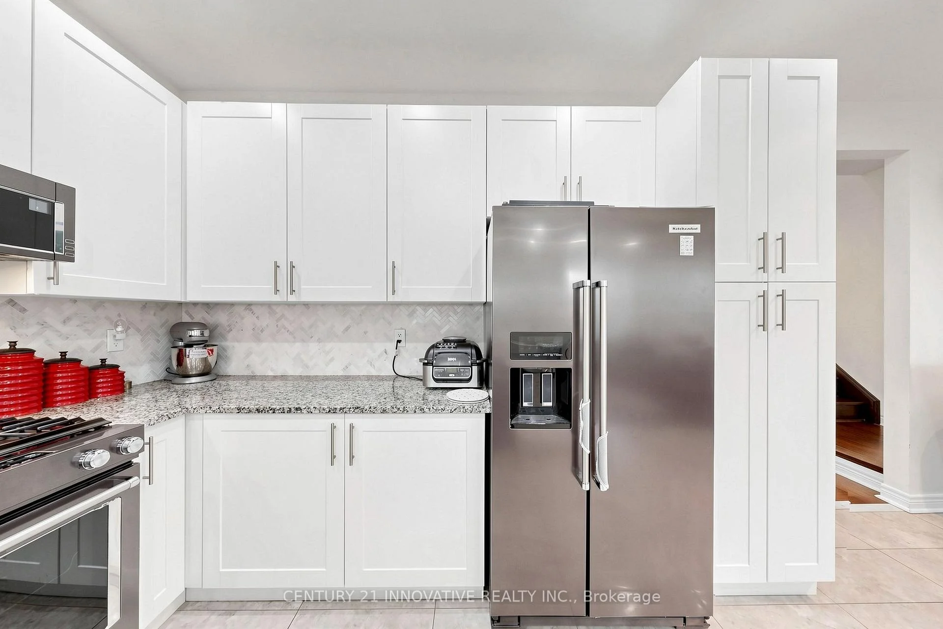 Photo 18 of 446 Bessborough Drive, Milton, Harrison — HOMEH