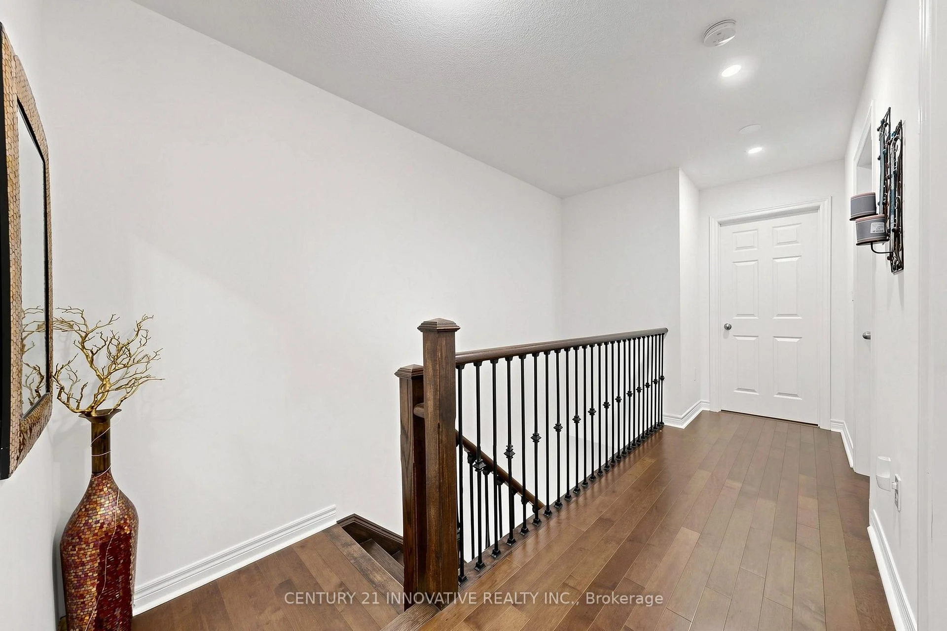 Photo 28 of 446 Bessborough Drive, Milton, Harrison — HOMEH