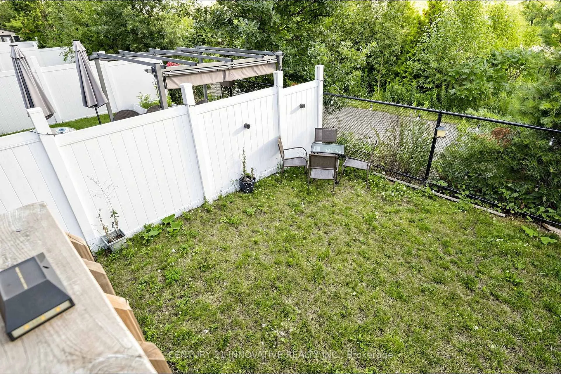 Photo 89 of 446 Bessborough Drive, Milton, Harrison — HOMEH