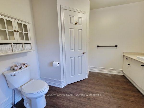 Photo 22 of 19 Northview Crescent, Barrie, Northwest — HOMEH
